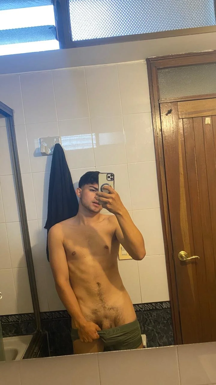 XXX Porn Photo of Nude simon__lambert 5