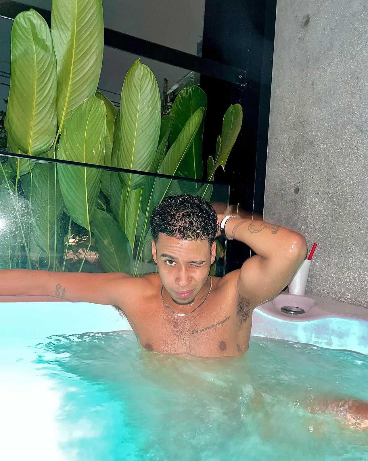 XXX Porn Photo of Nude Boys_Benkosky 2