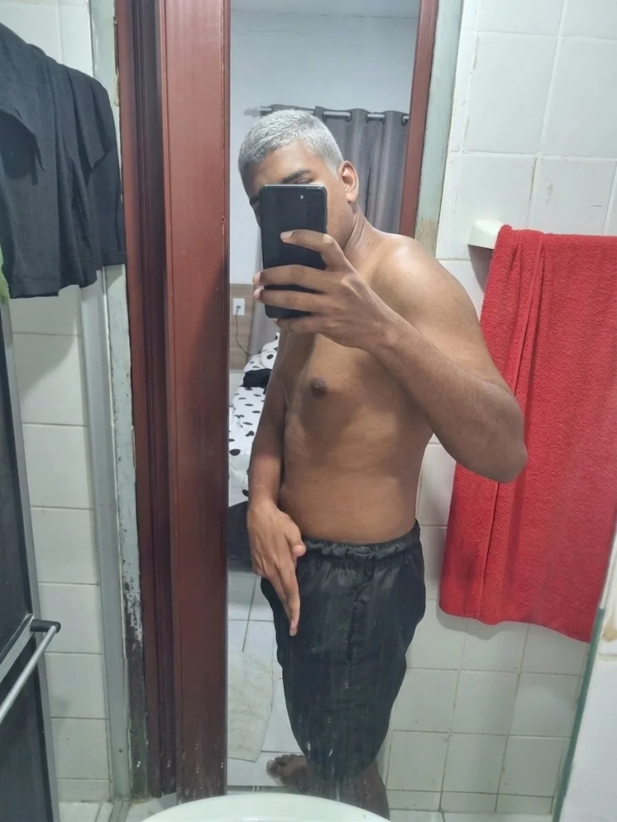 XXX Porn Photo of Nude garot_o 1