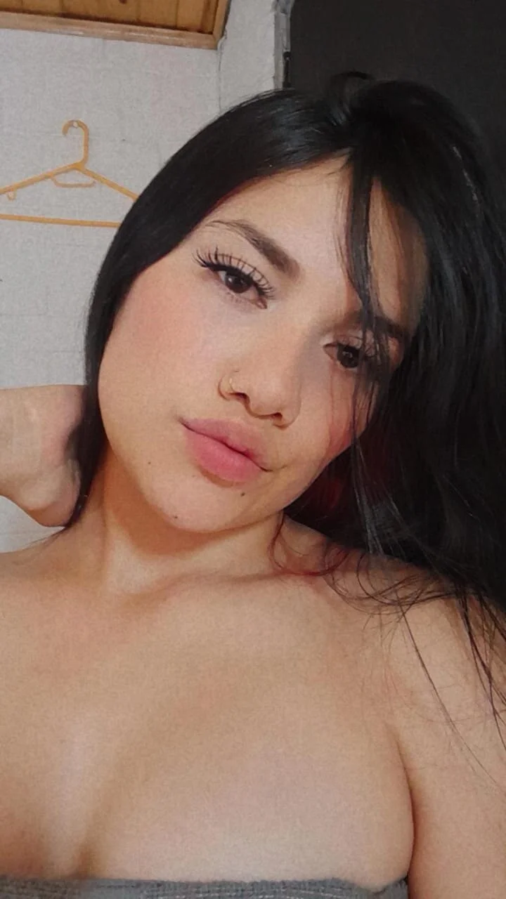 XXX Porn Photo of Nude Chiara_tay 37
