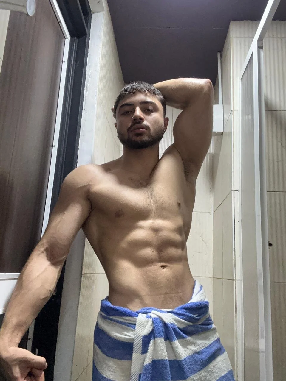 XXX Porn Photo of Nude roger_belmont 2