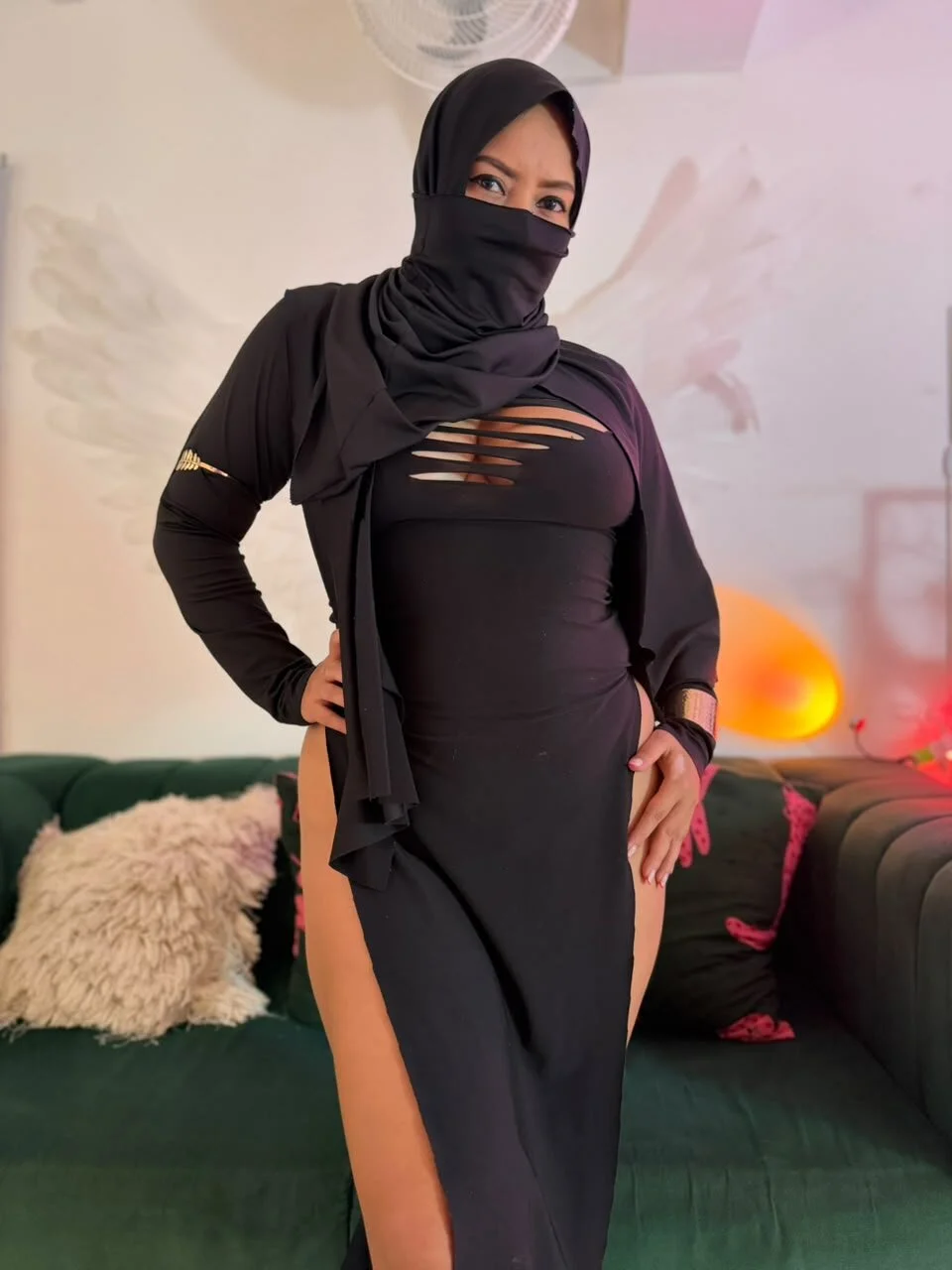 XXX Porn Photo of Nude Qamar_Khalifa 3