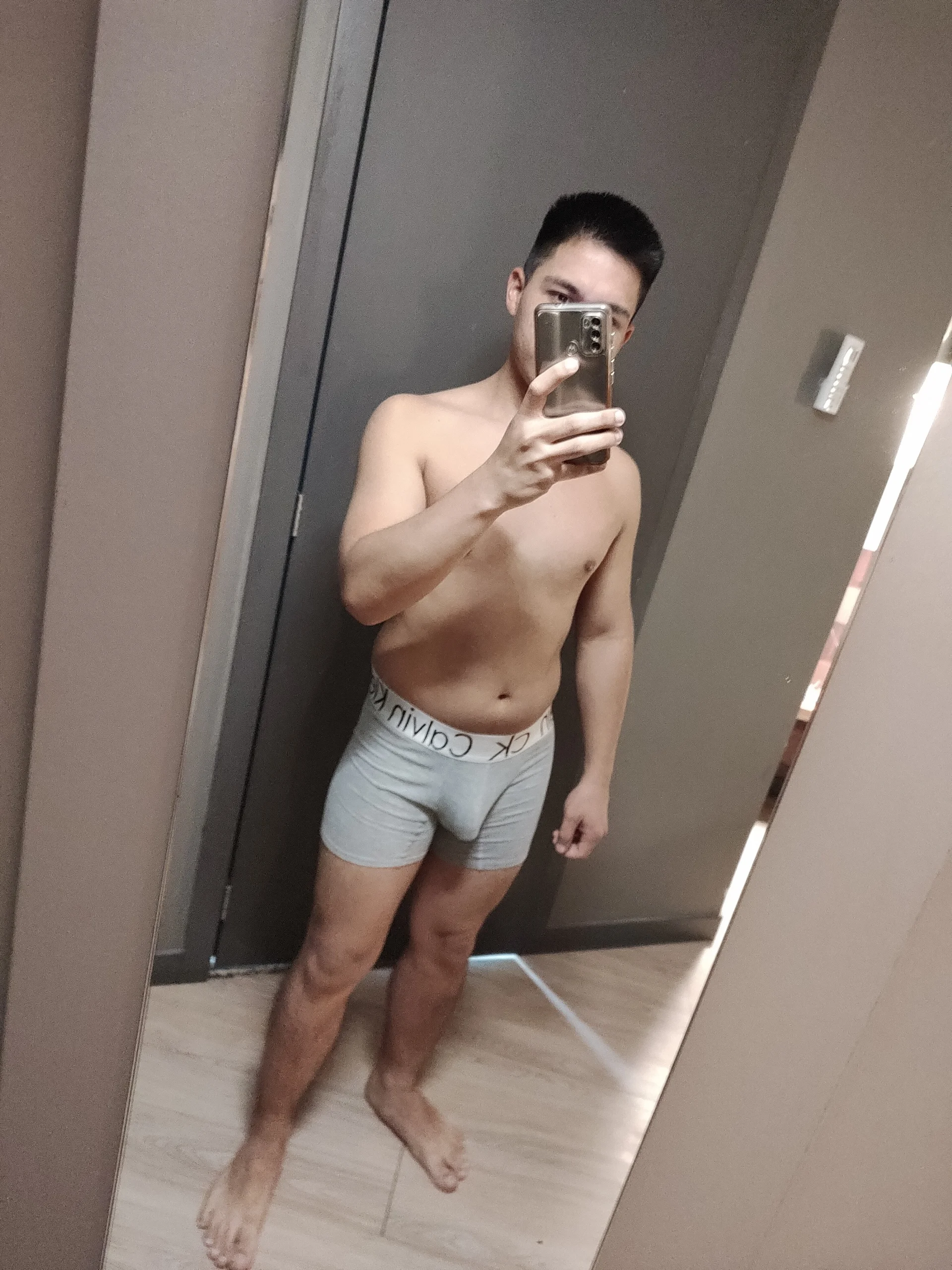 XXX Porn Photo of Nude jonathanmigueld 2