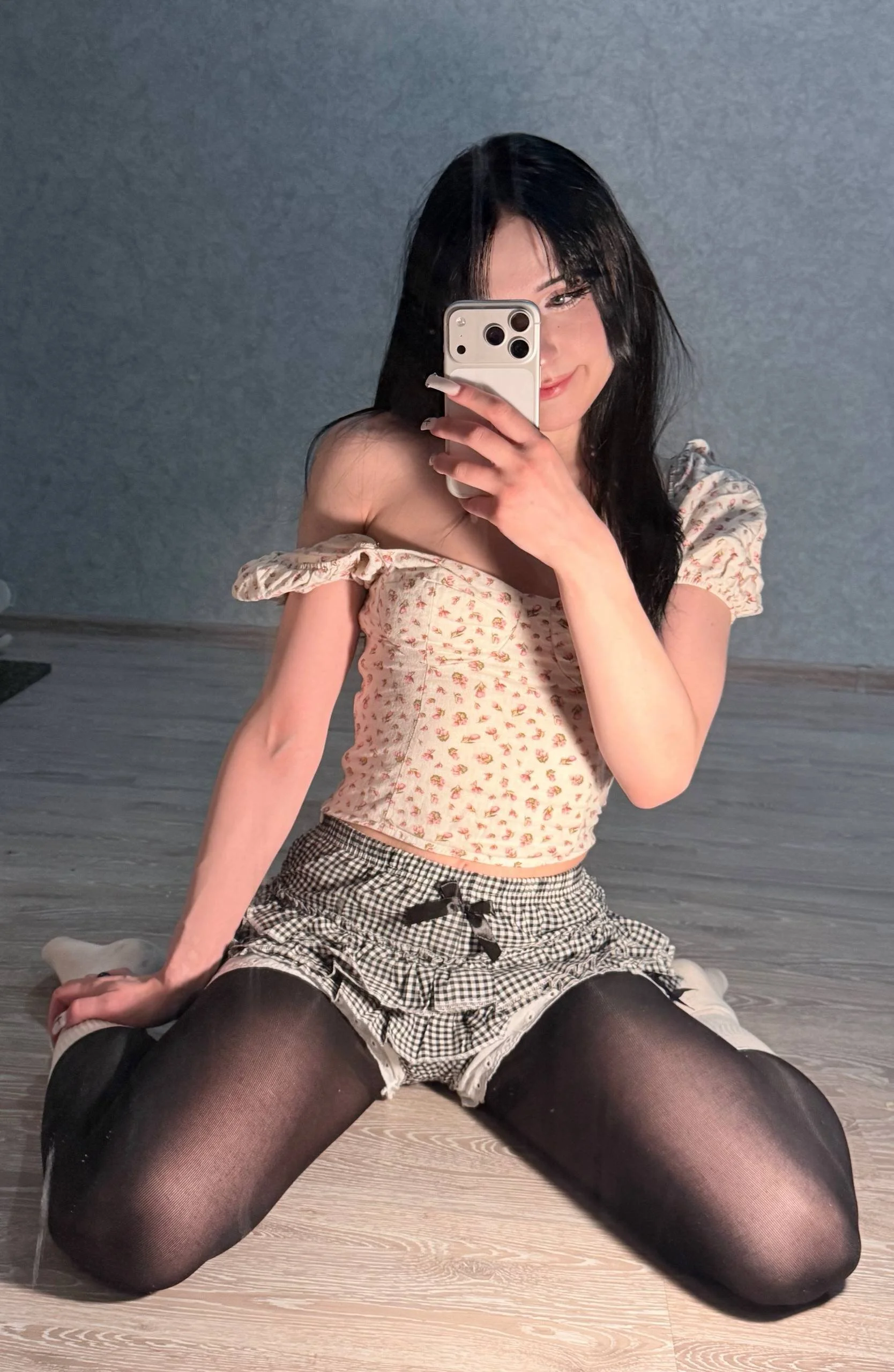 XXX Porn Photo of Nude alicelanei 13