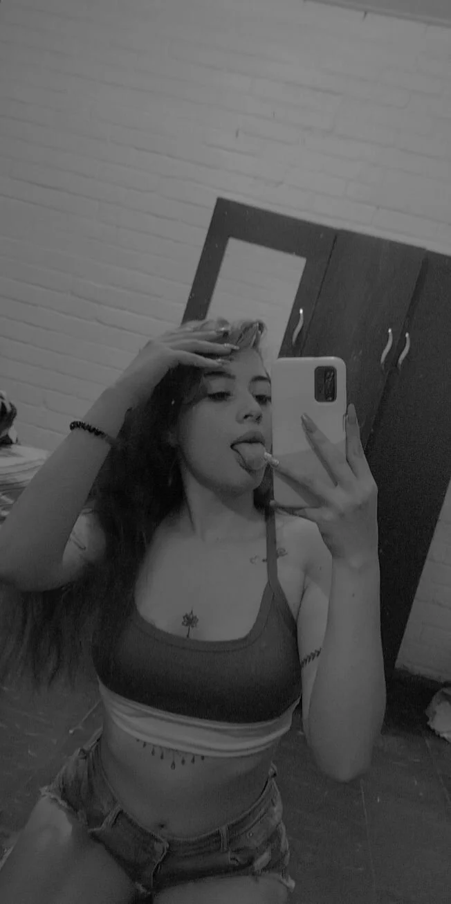 XXX Porn Photo of Nude Emma_Rodriguez15 5