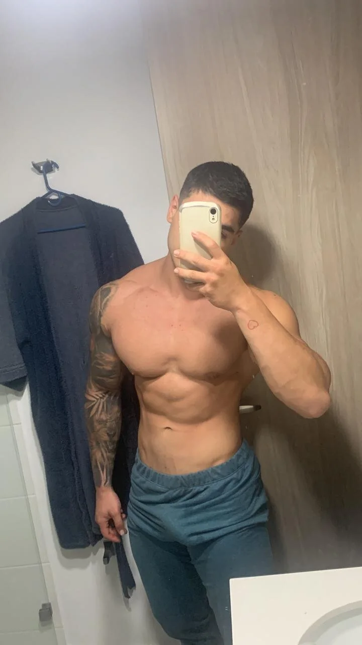XXX Porn Photo of Nude NicolasMuscles 1