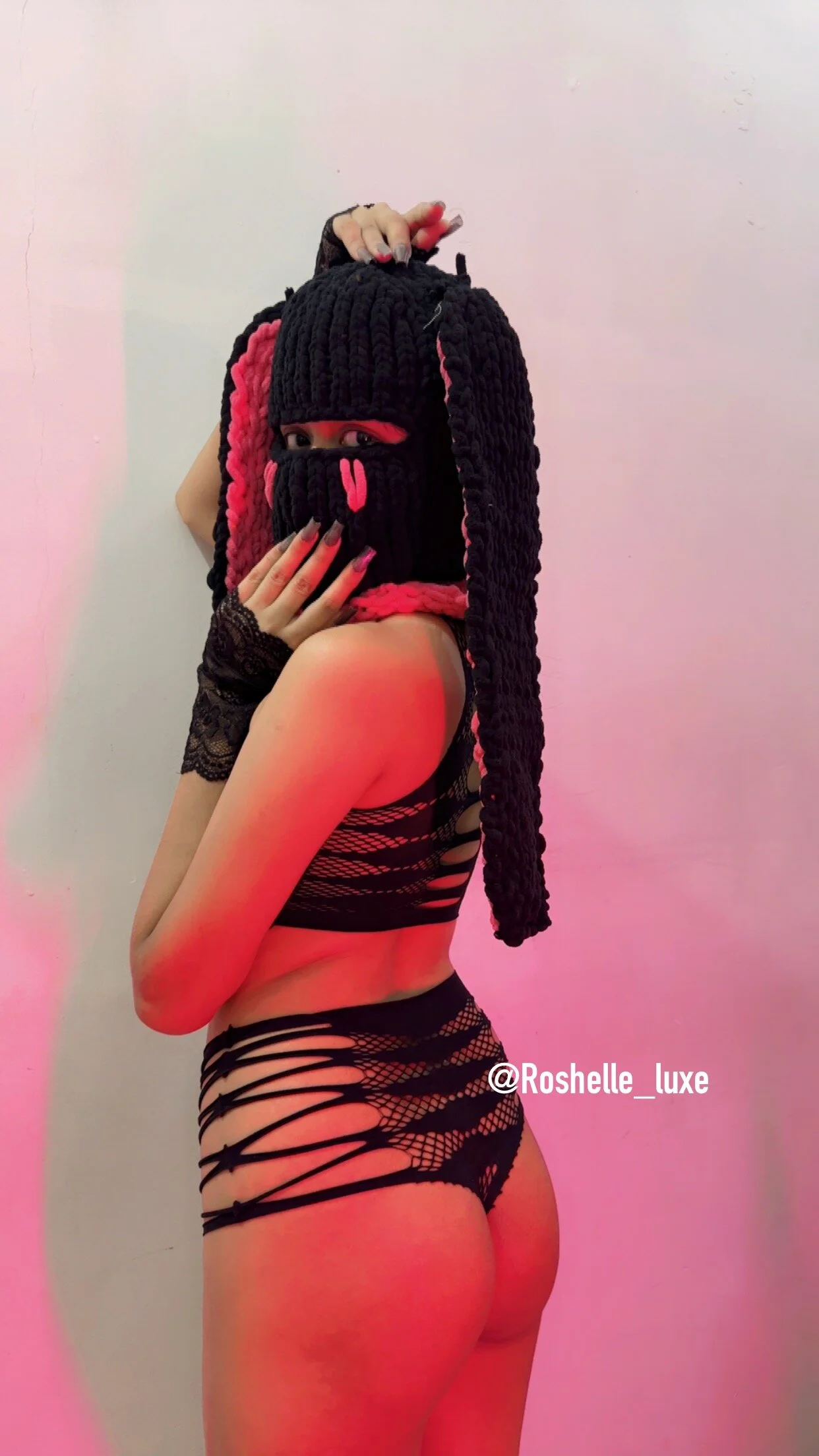 XXX Porn Photo of Nude Roshelle_luxe 4