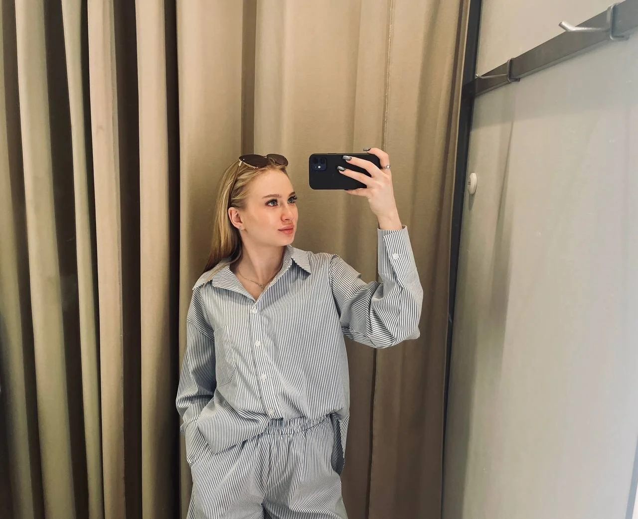XXX Porn Photo of Nude ScottieDizadare 16