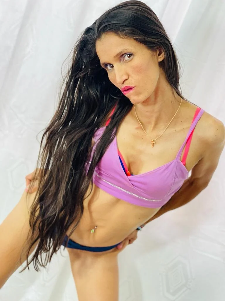 XXX Porn Photo of Nude EmmyTompson 3