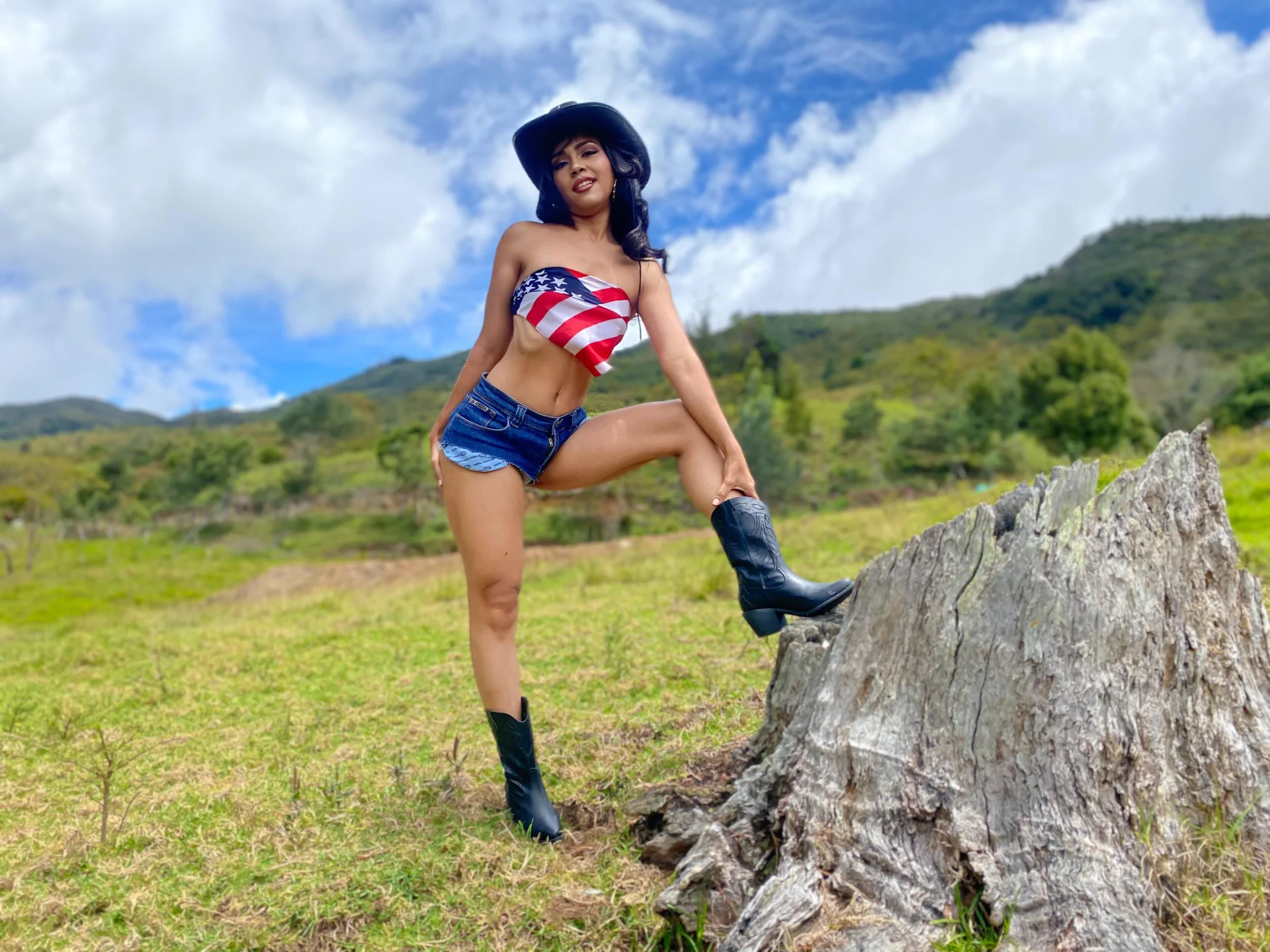 XXX Porn Photo of Nude JulissaWilson 8