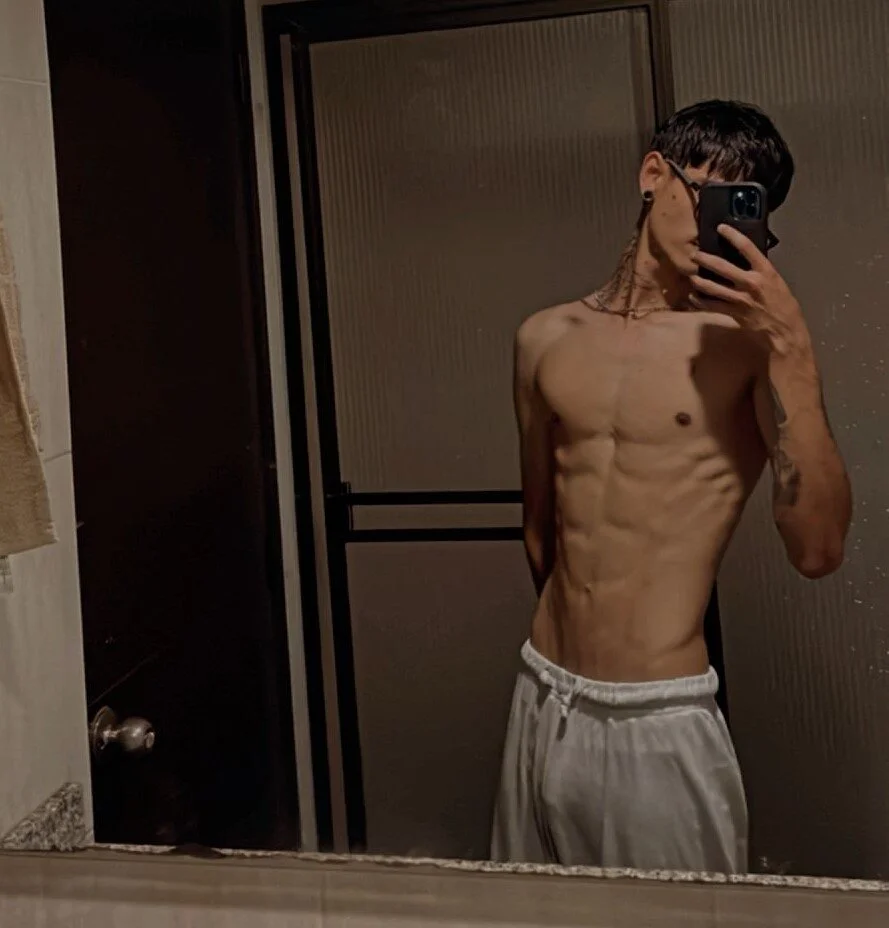 XXX Porn Photo of Nude Dominic_Foxx 4