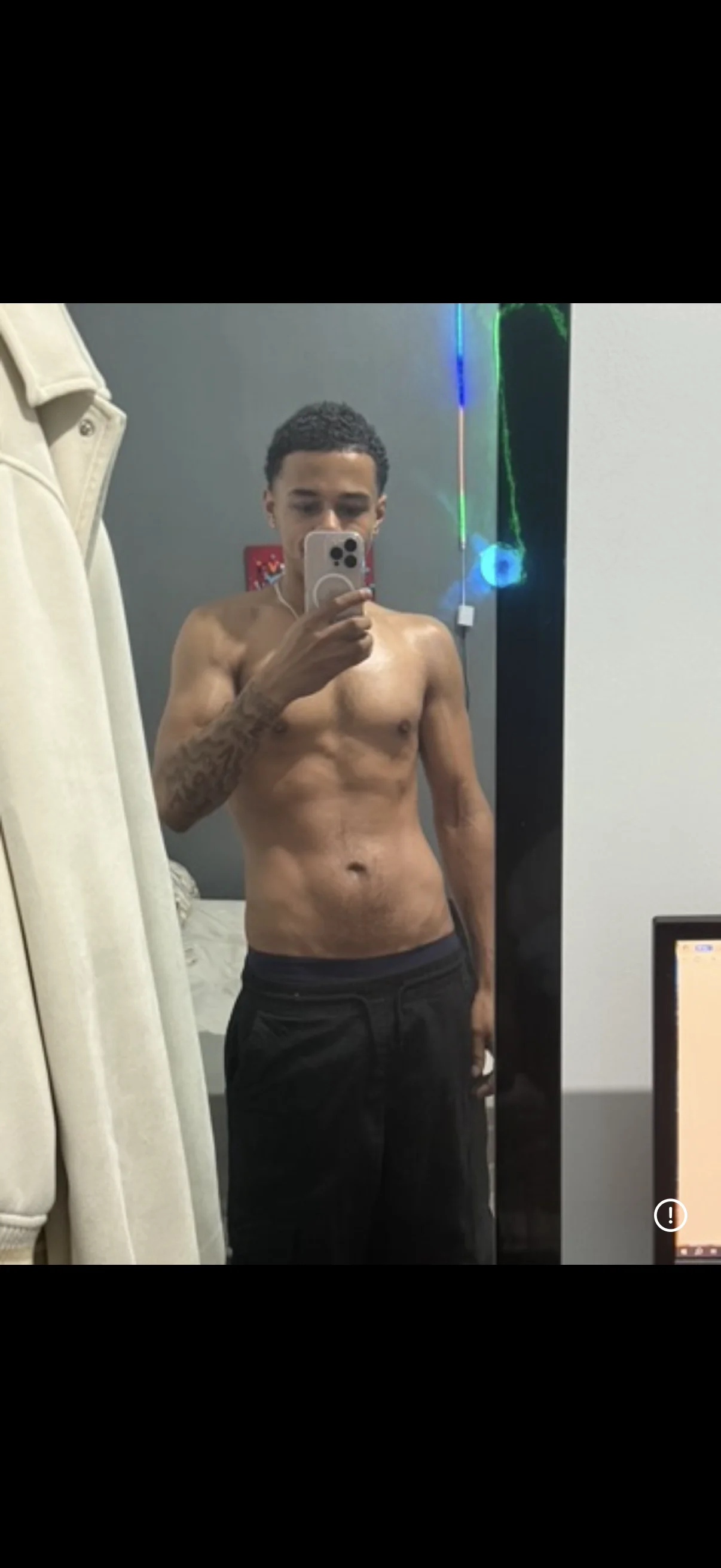 XXX Porn Photo of Nude l-laross 2