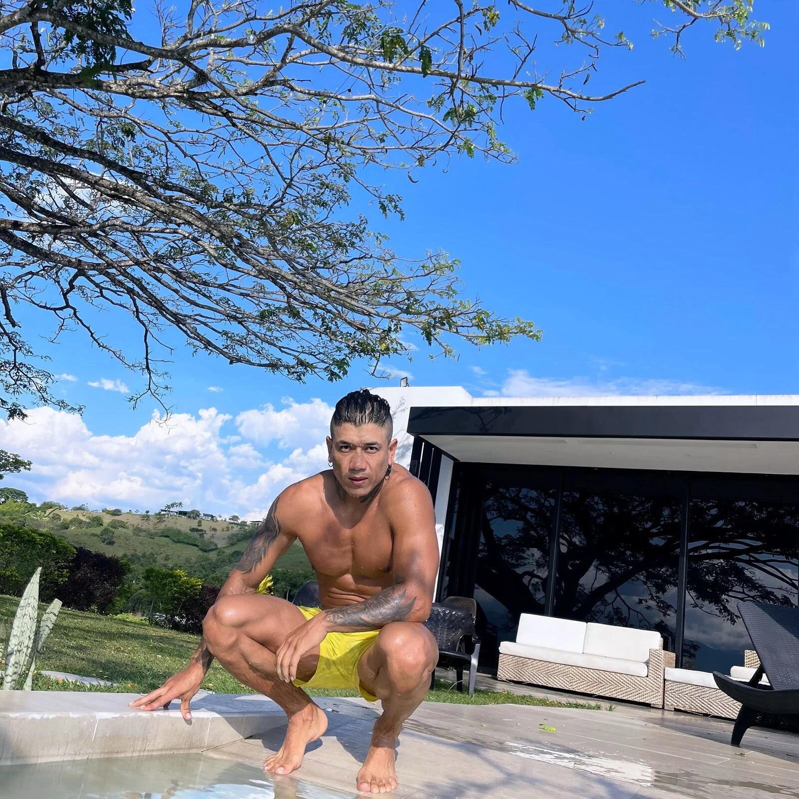 XXX Porn Photo of Nude Dantesuarez28 5