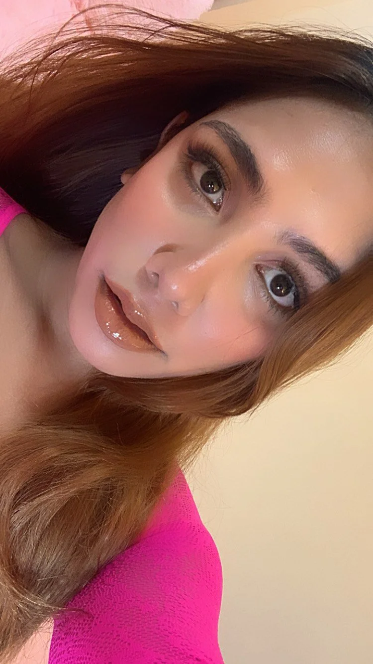 XXX Porn Photo of Nude ur_seductivelaura 5