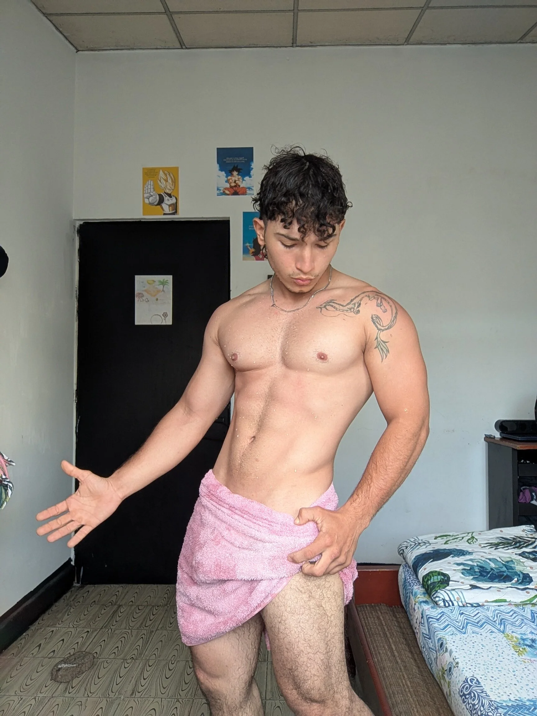 XXX Porn Photo of Nude Horny_nick18 2