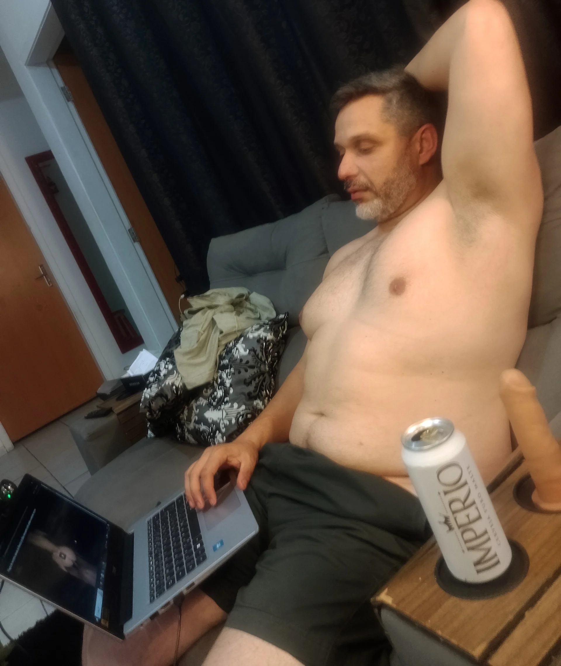 XXX Porn Photo of Nude branco40 3