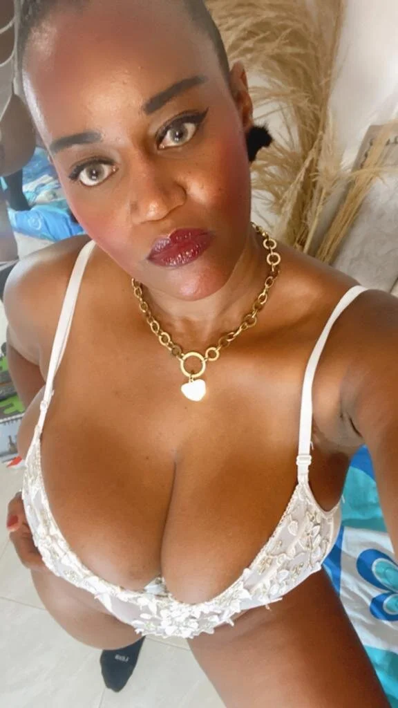 XXX Porn Photo of Nude LiraRusso 20