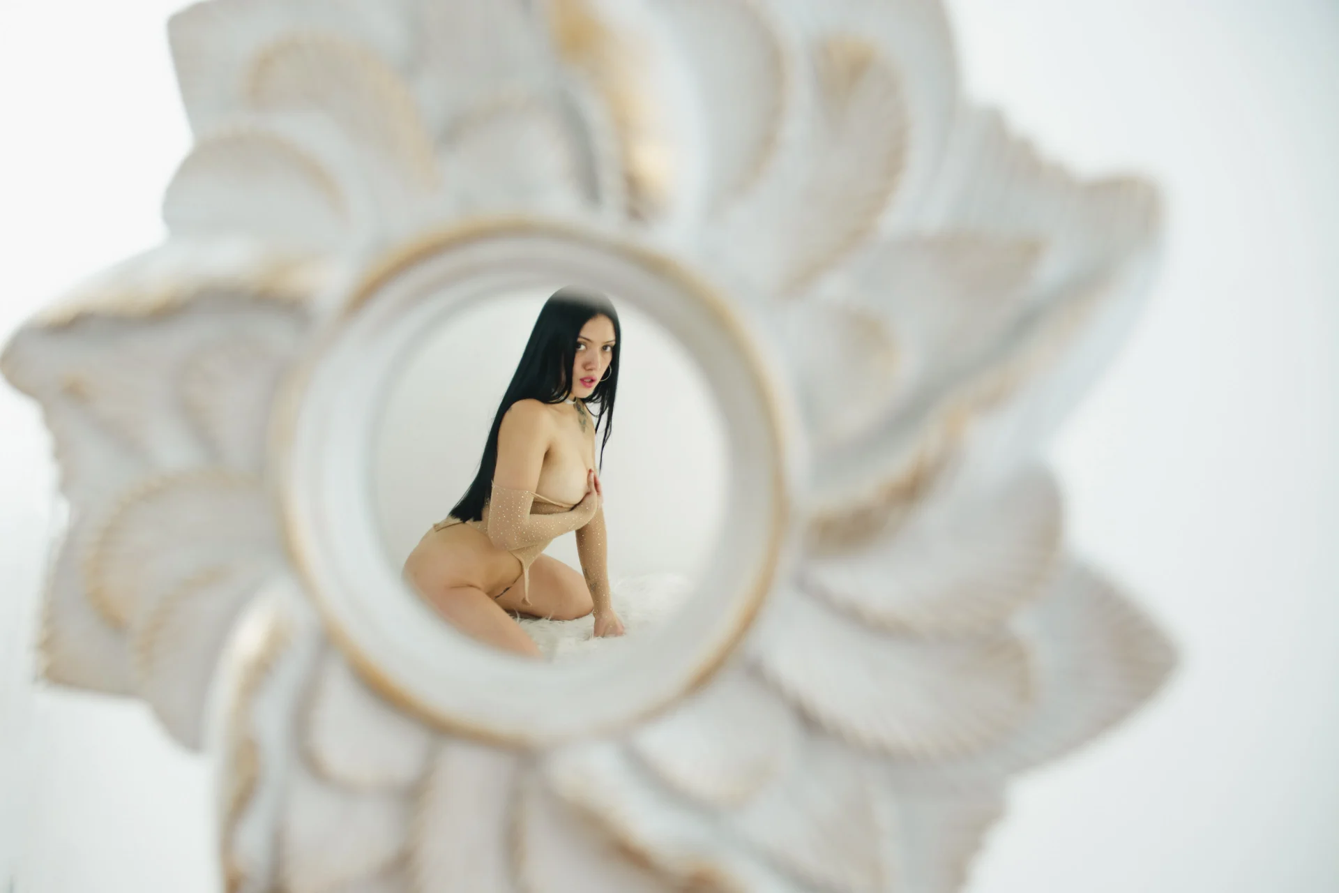 XXX Porn Photo of Nude Suzanne_abbey 13