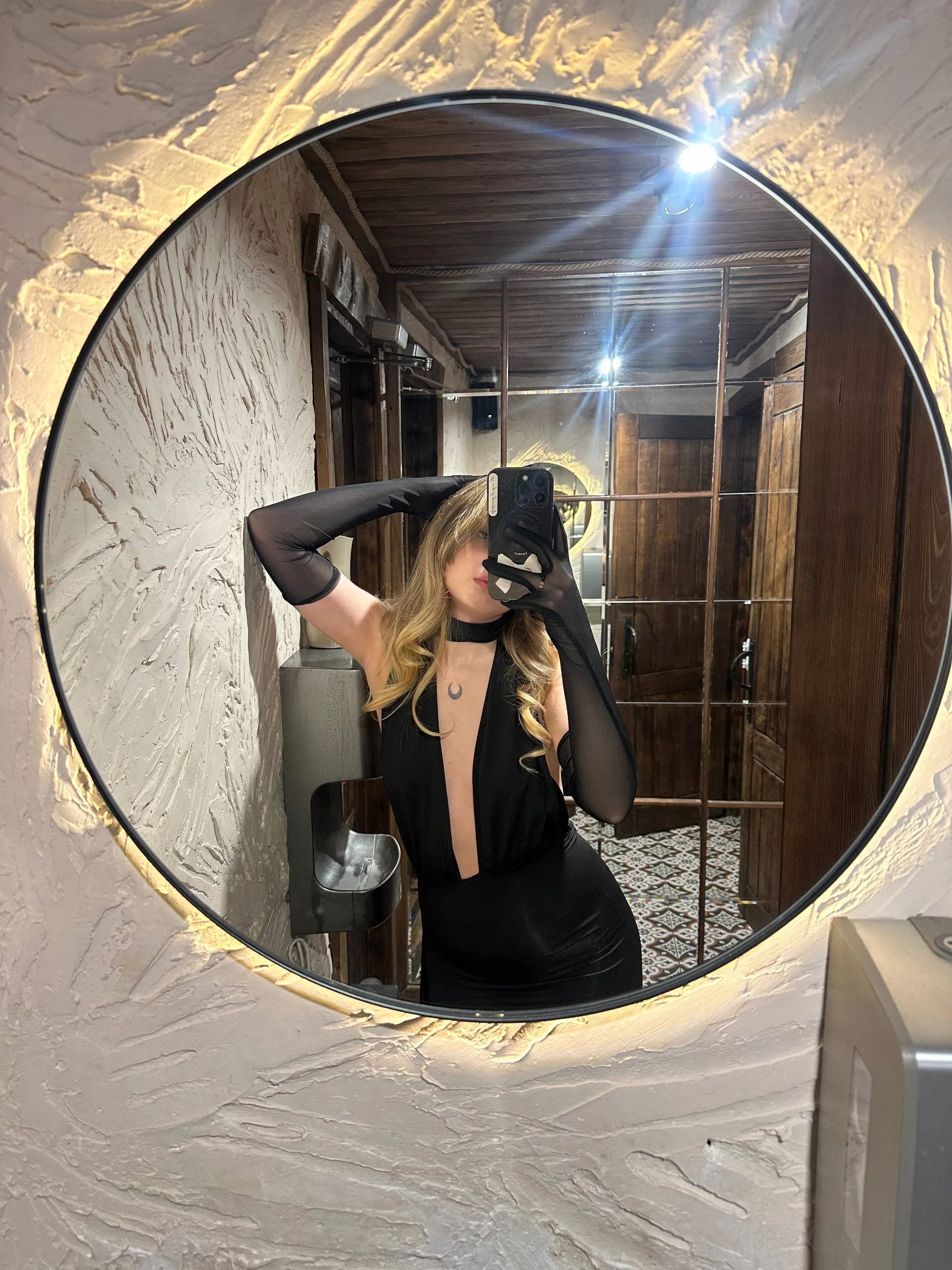 XXX Porn Photo of Nude Lilly_Eyes 5
