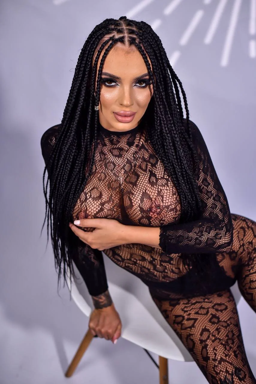 XXX Porn Photo of Nude VelmaEvans 129