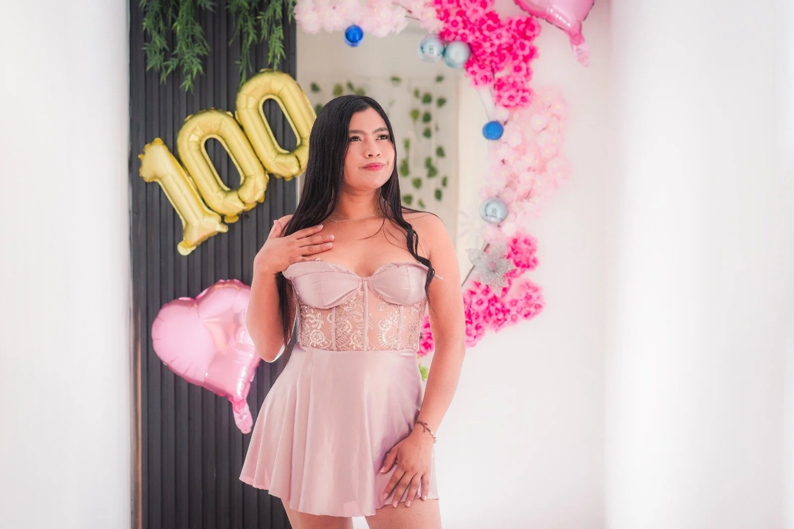 XXX Porn Photo of Nude LunaaRosse 14