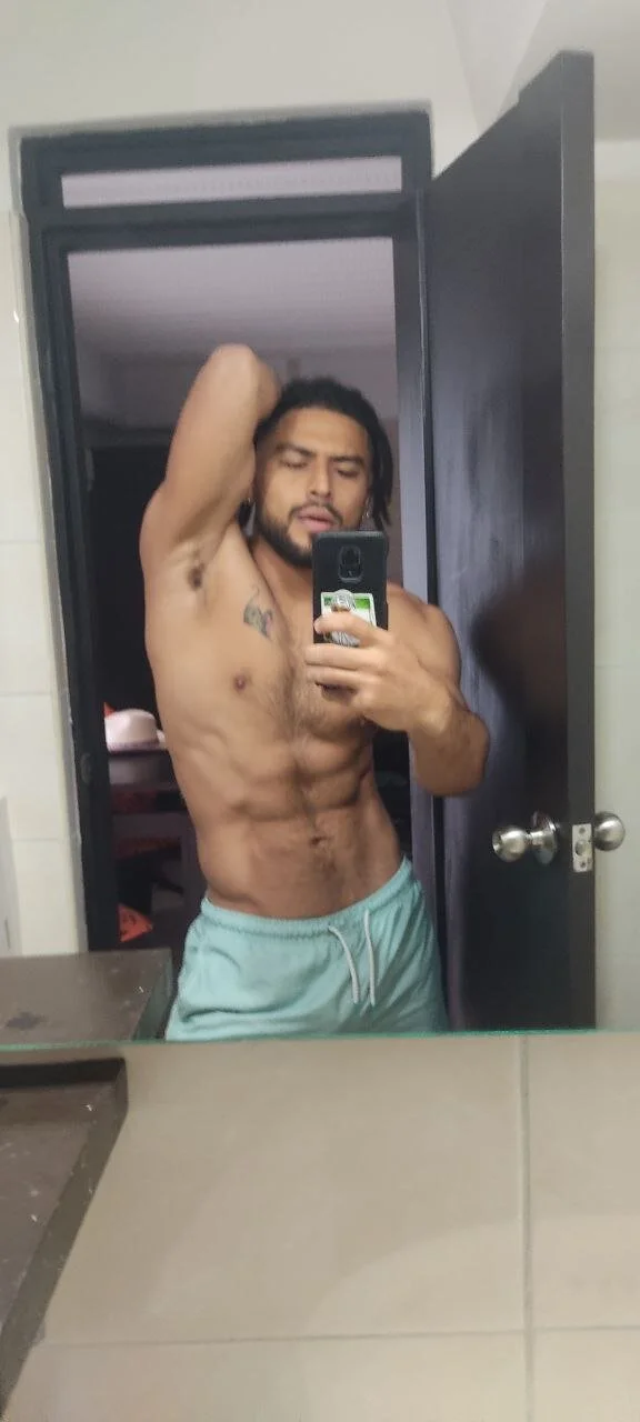 XXX Porn Photo of Nude Louis_marley__ 23