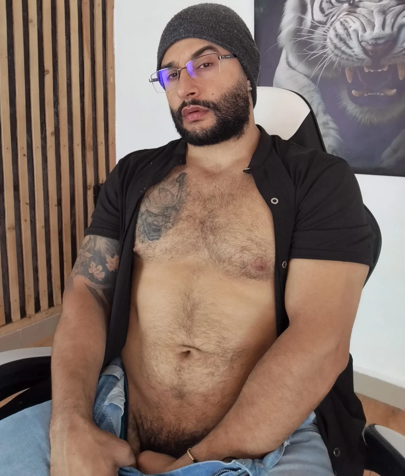 XXX Porn Photo of Nude Luke__09 81