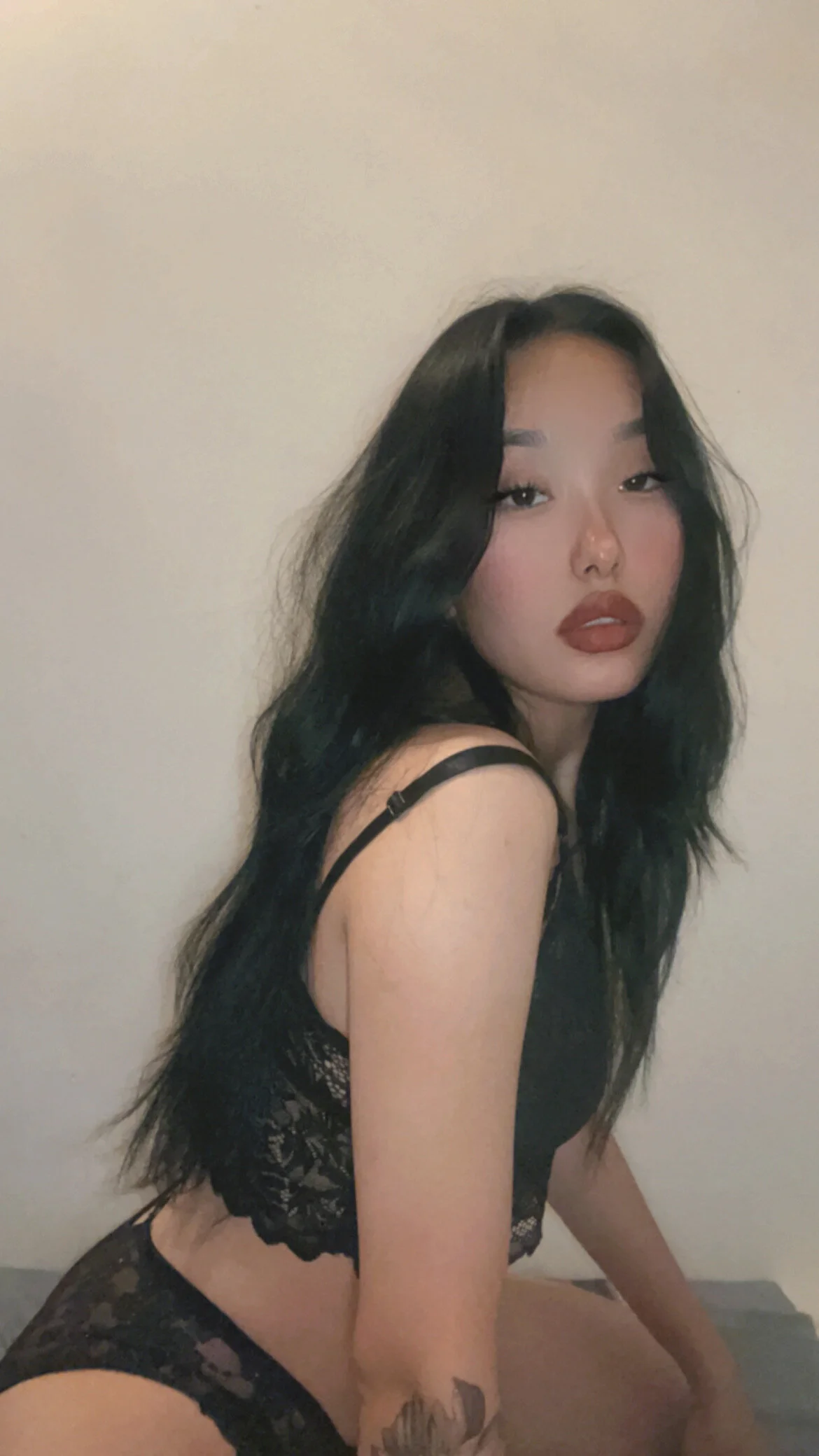 XXX Porn Photo of Nude Lee_yoo 2
