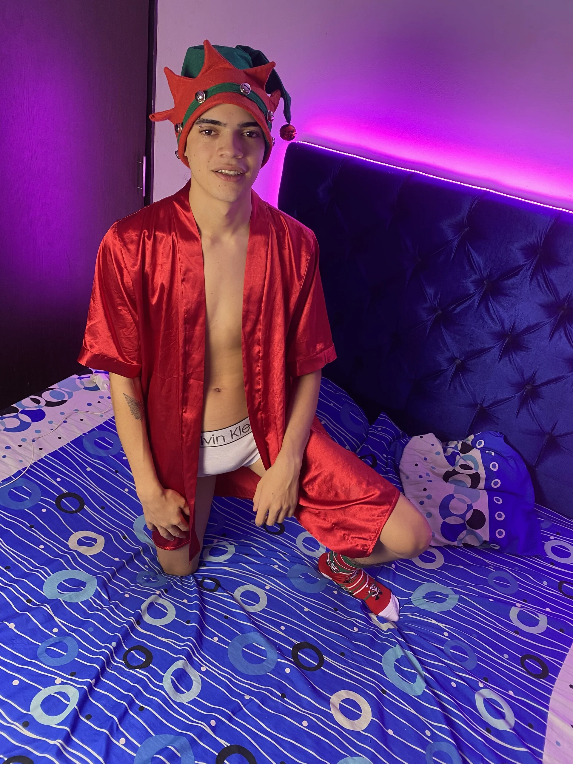 XXX Porn Photo of Nude Latinos_2001 2