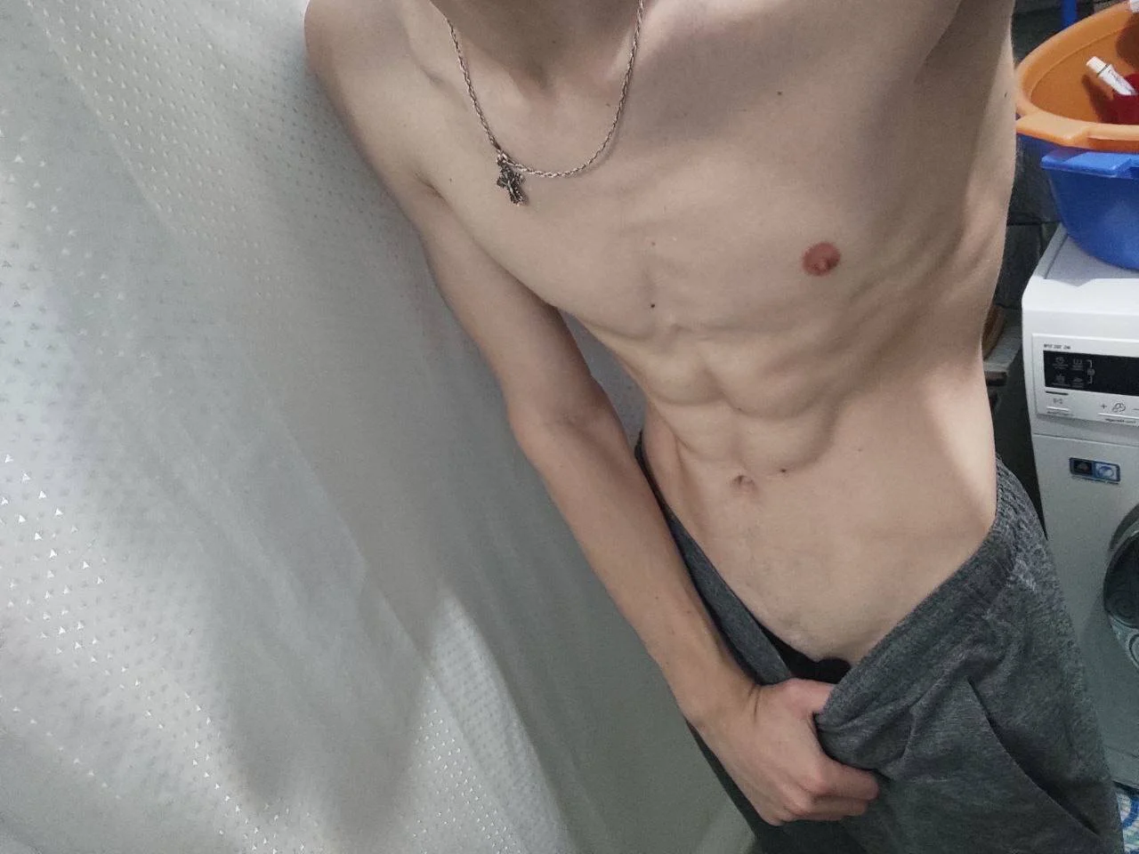 XXX Porn Photo of Nude omg__leila 14