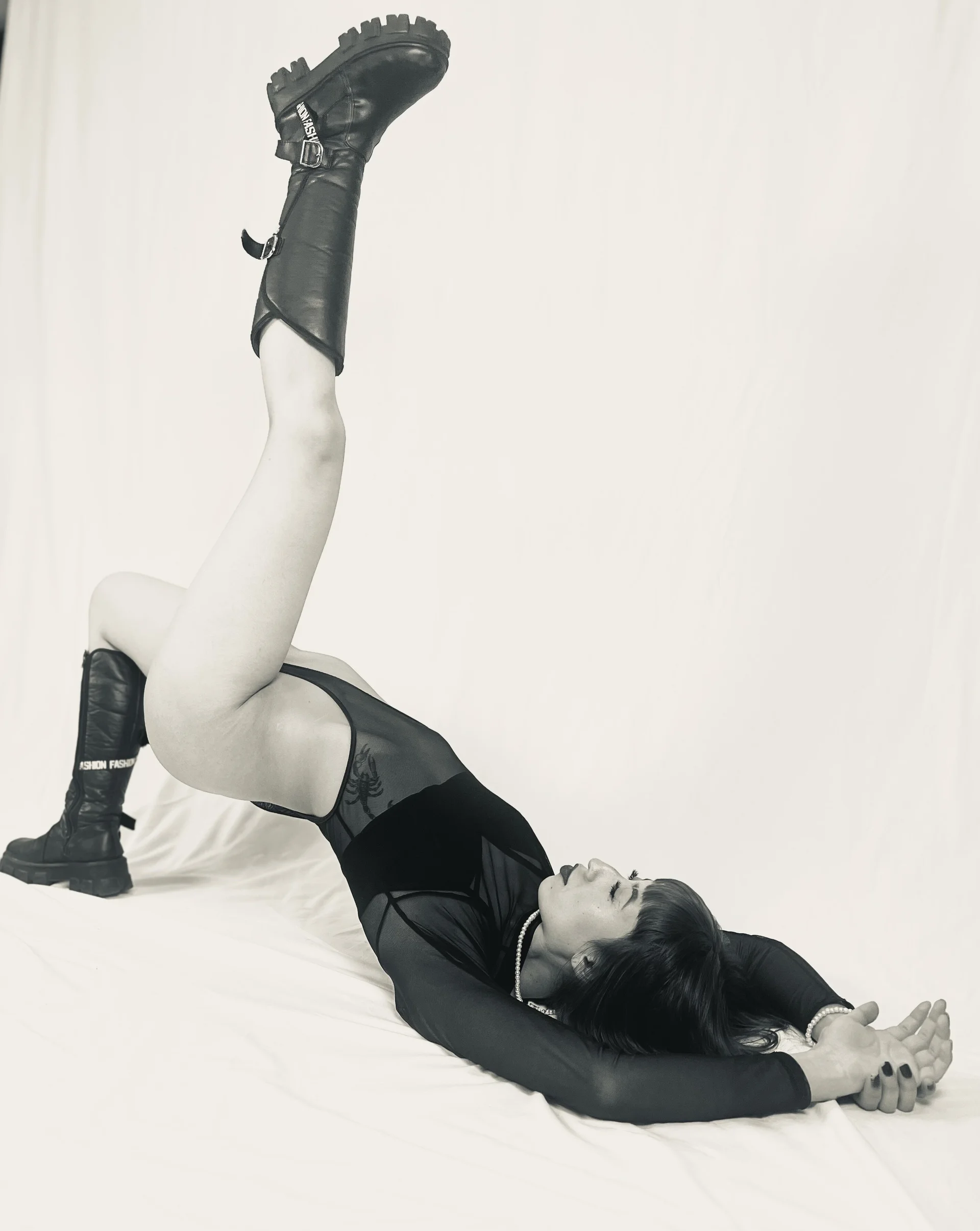 XXX Porn Photo of Nude LilithCooperr_ 26