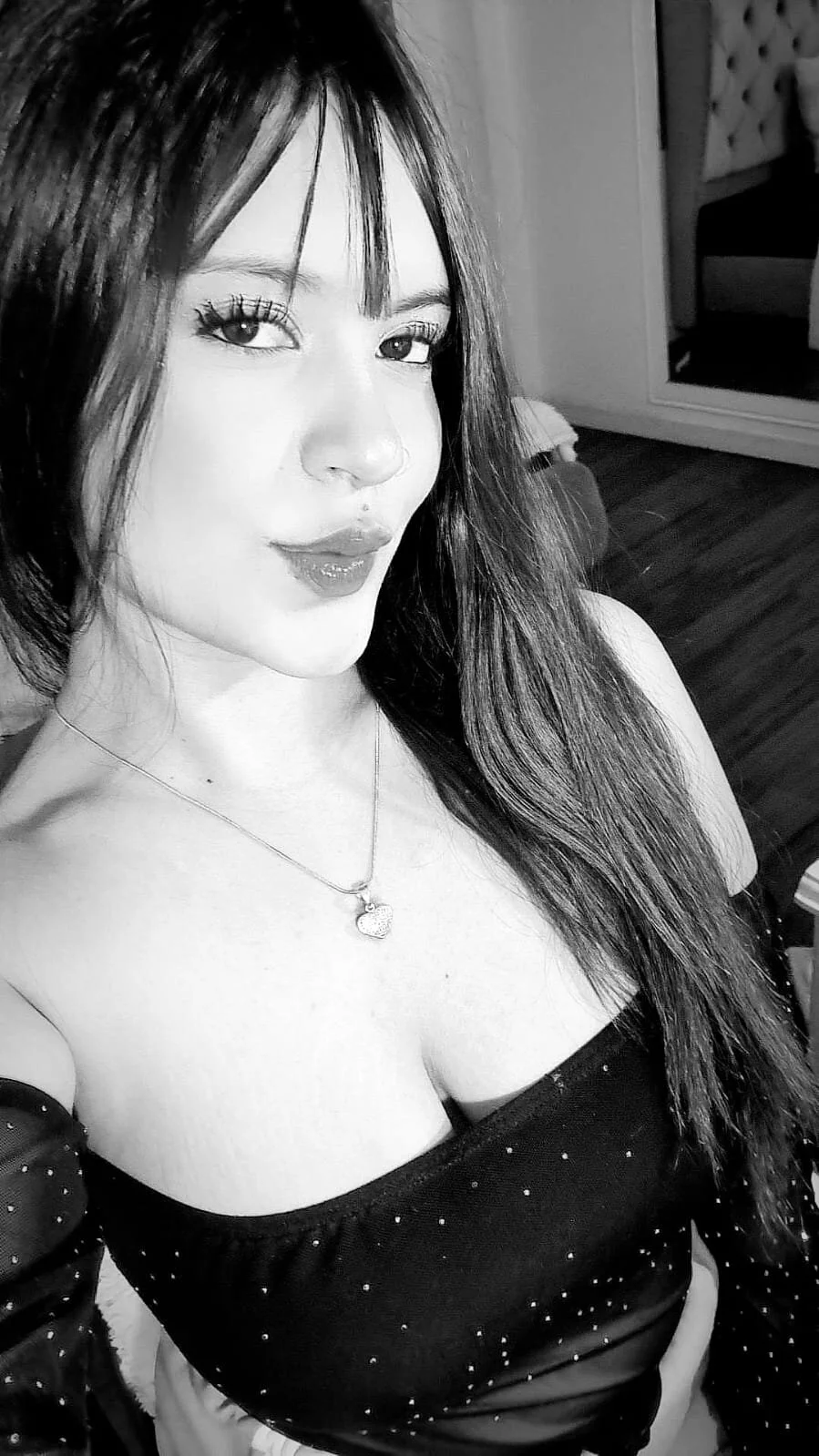 XXX Porn Photo of Nude Jolie_price 53
