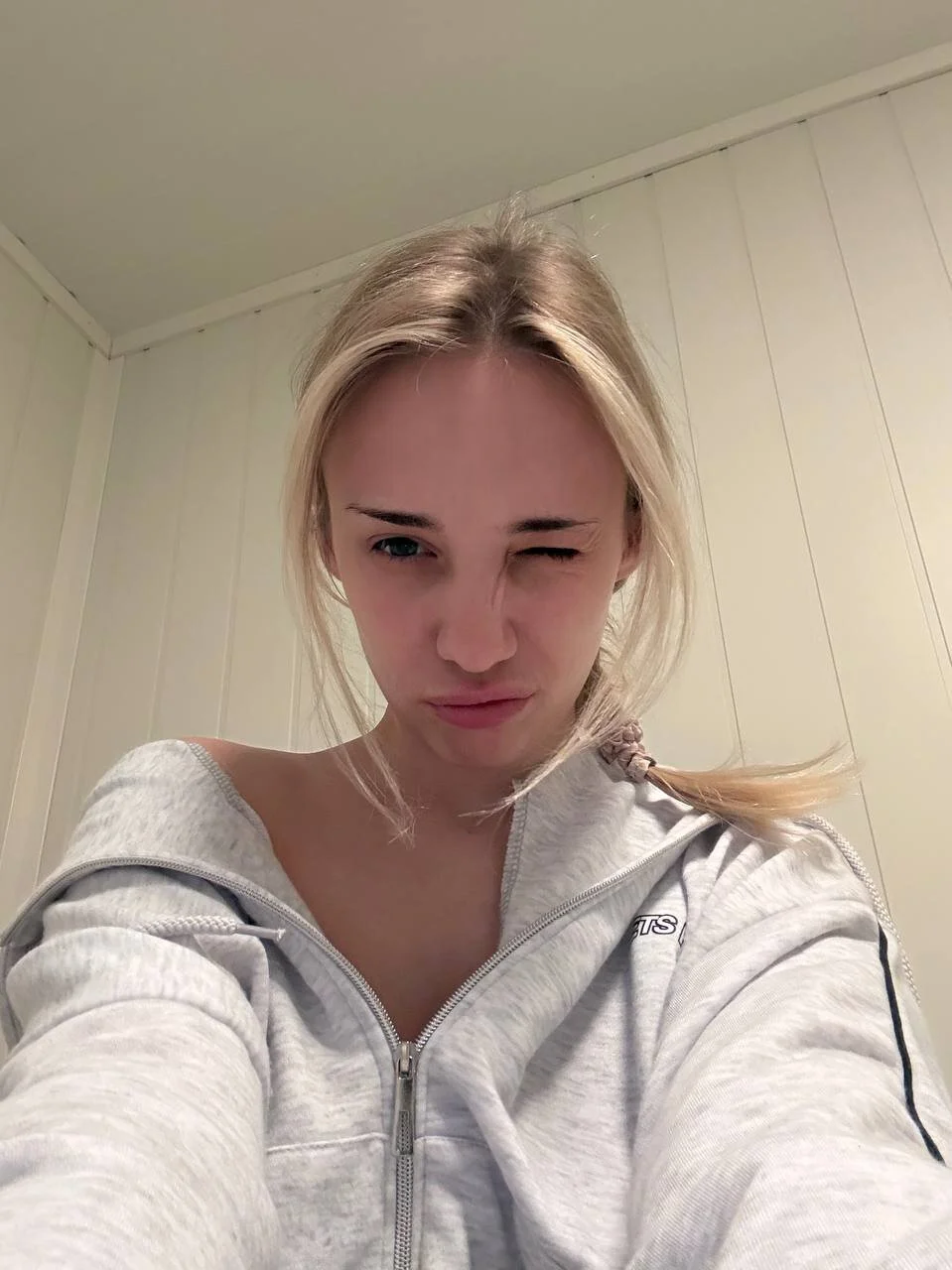 XXX Porn Photo of Nude OlyMayer 13
