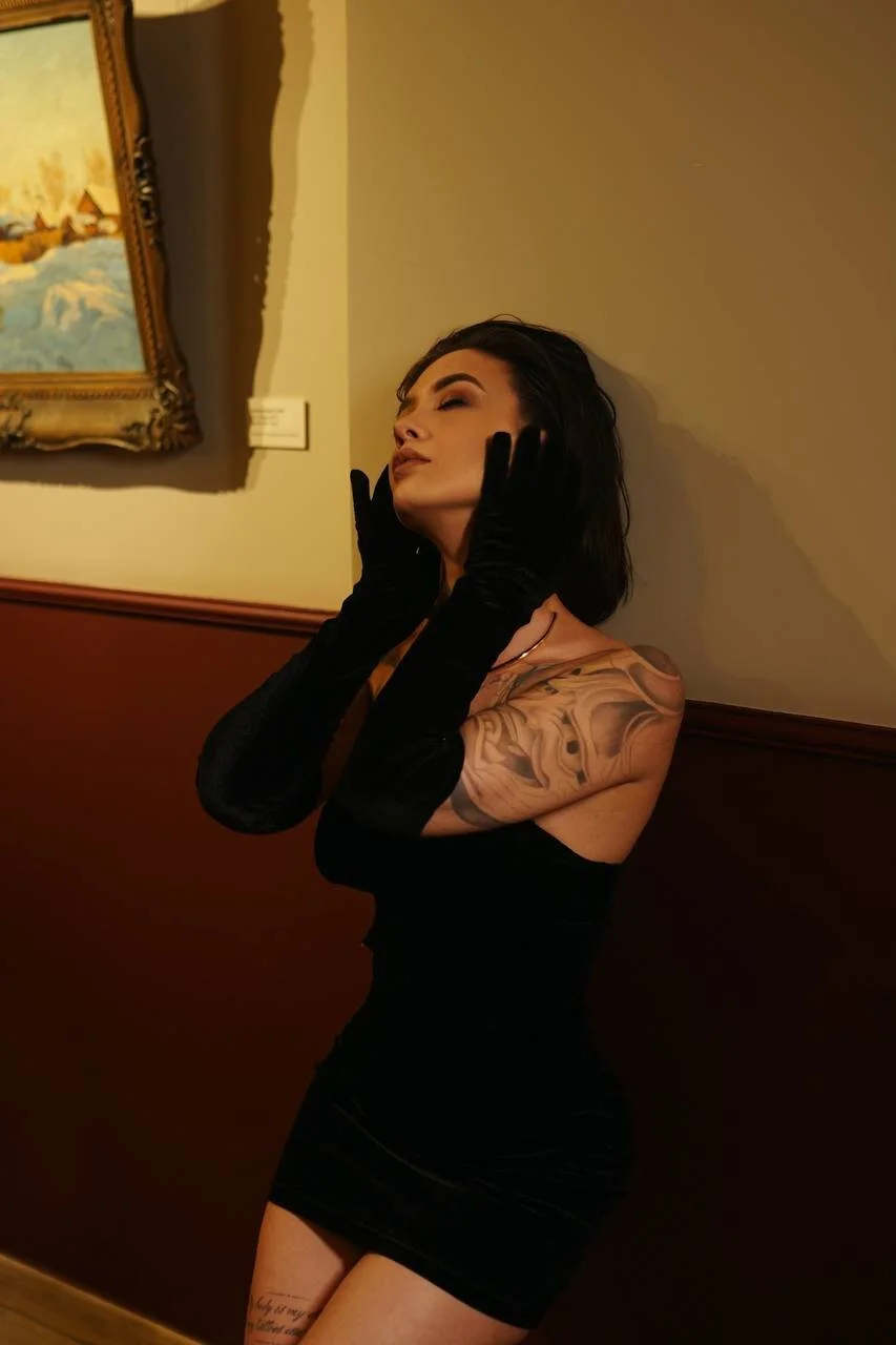 XXX Porn Photo of Nude Just_Scarlet_ 33