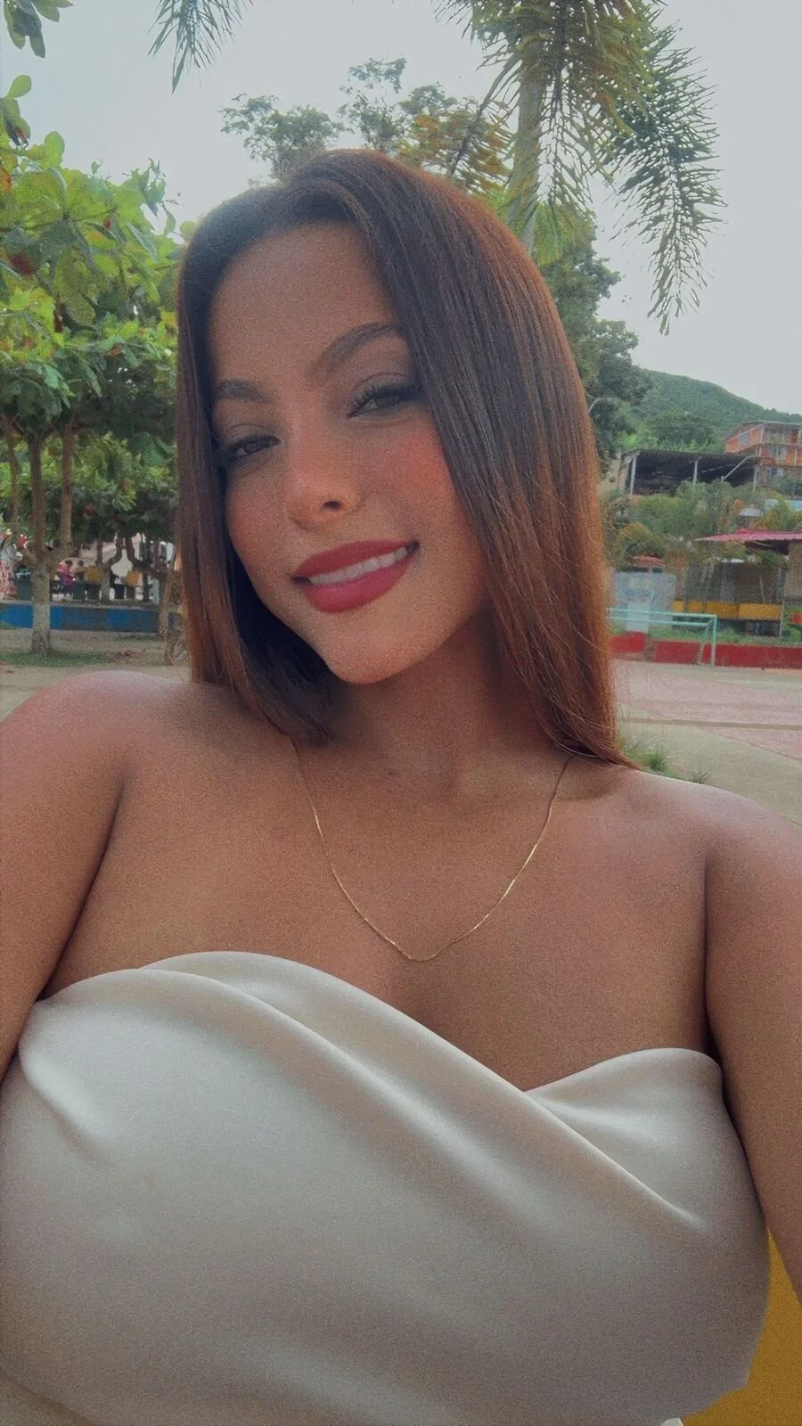 XXX Porn Photo of Nude vanessa_saquirt 29