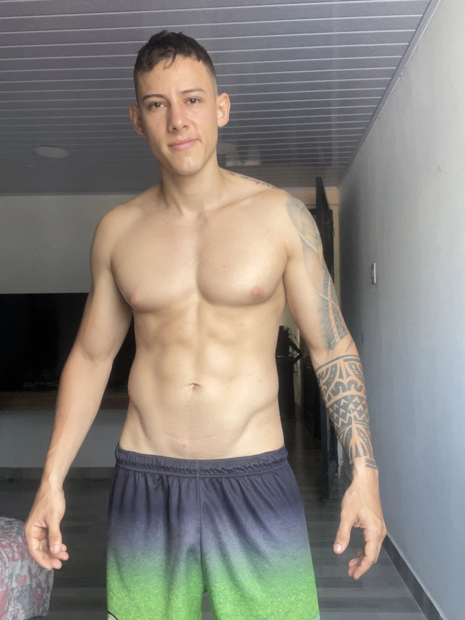 XXX Porn Photo of Nude Muscle_King_Cum 31