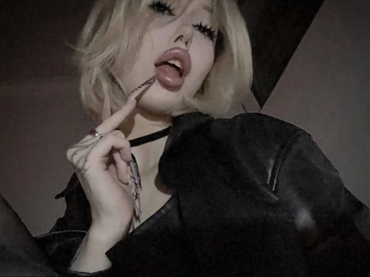XXX Porn Photo of Nude ghost_girly 70