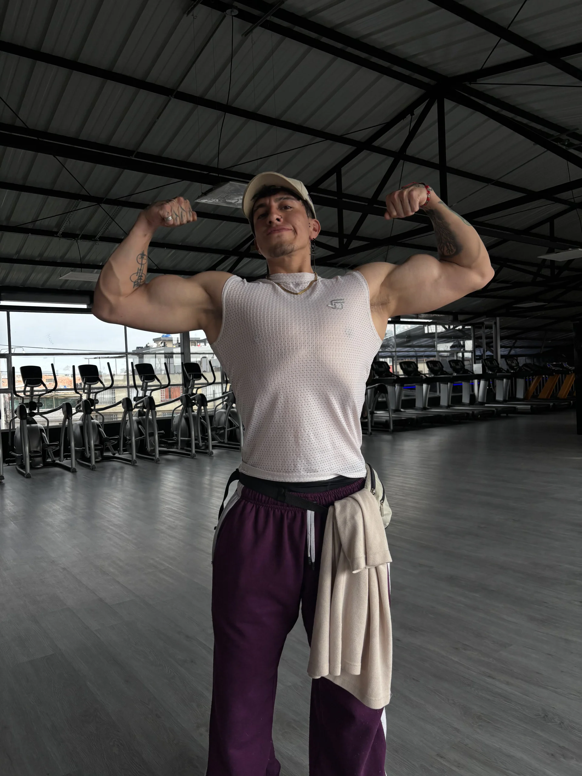 XXX Porn Photo of Nude strongboy_ 7