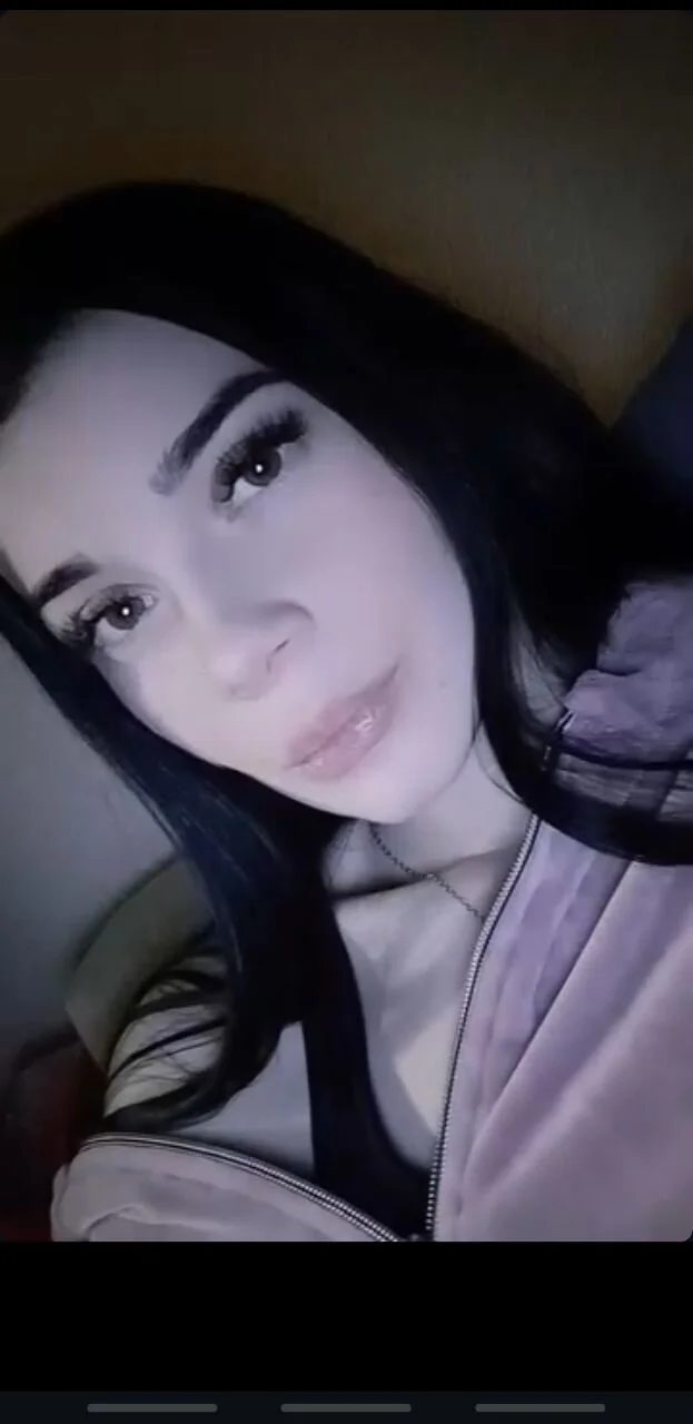 XXX Porn Photo of Nude ShellBixAngeLL 1