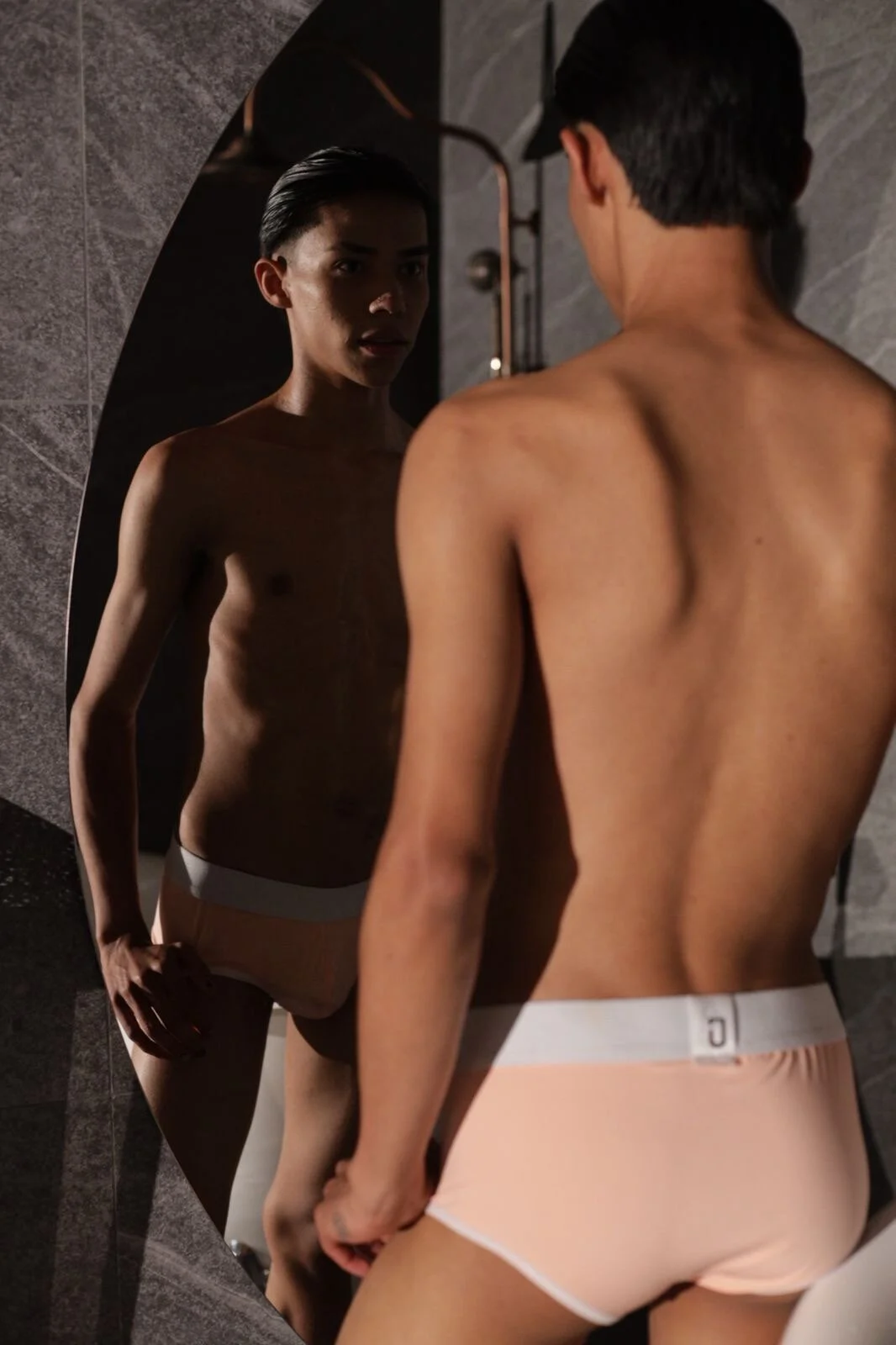 XXX Porn Photo of Nude _Camilo_fox 2