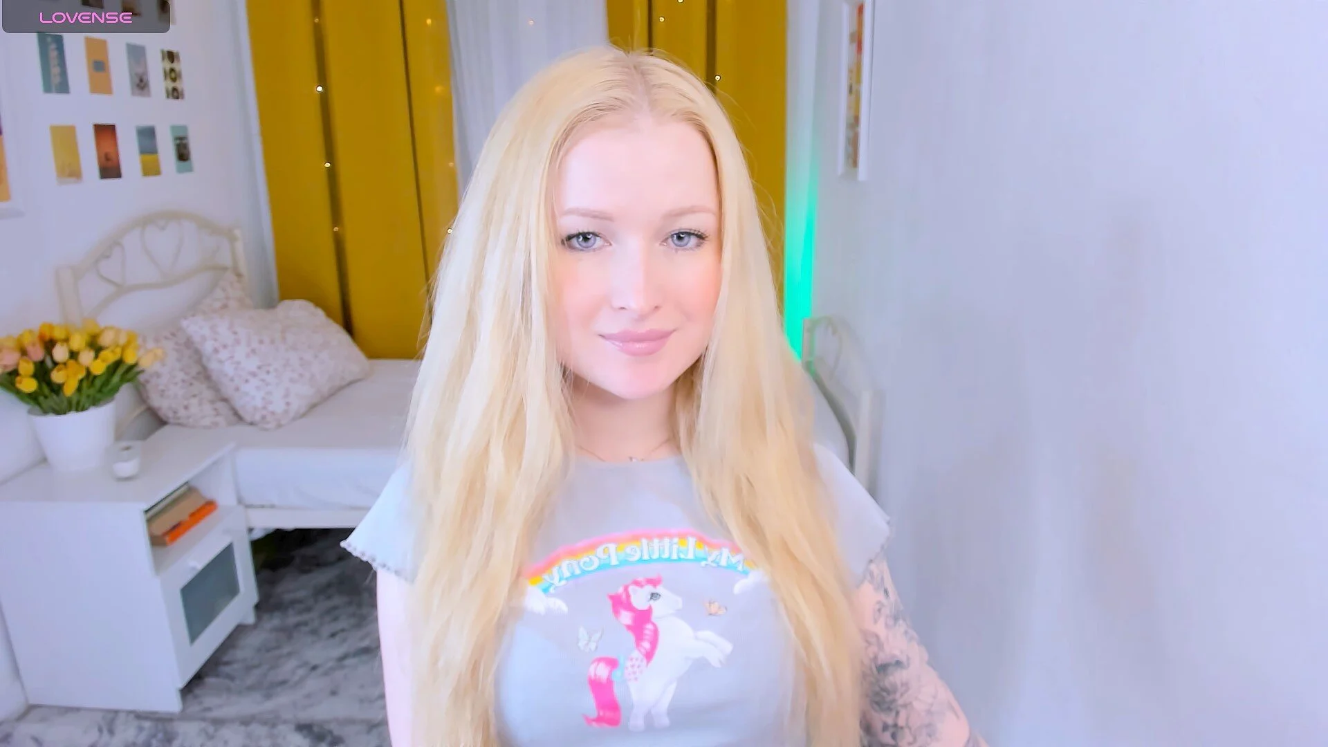 XXX Porn Photo of Nude Laly_Peach 12