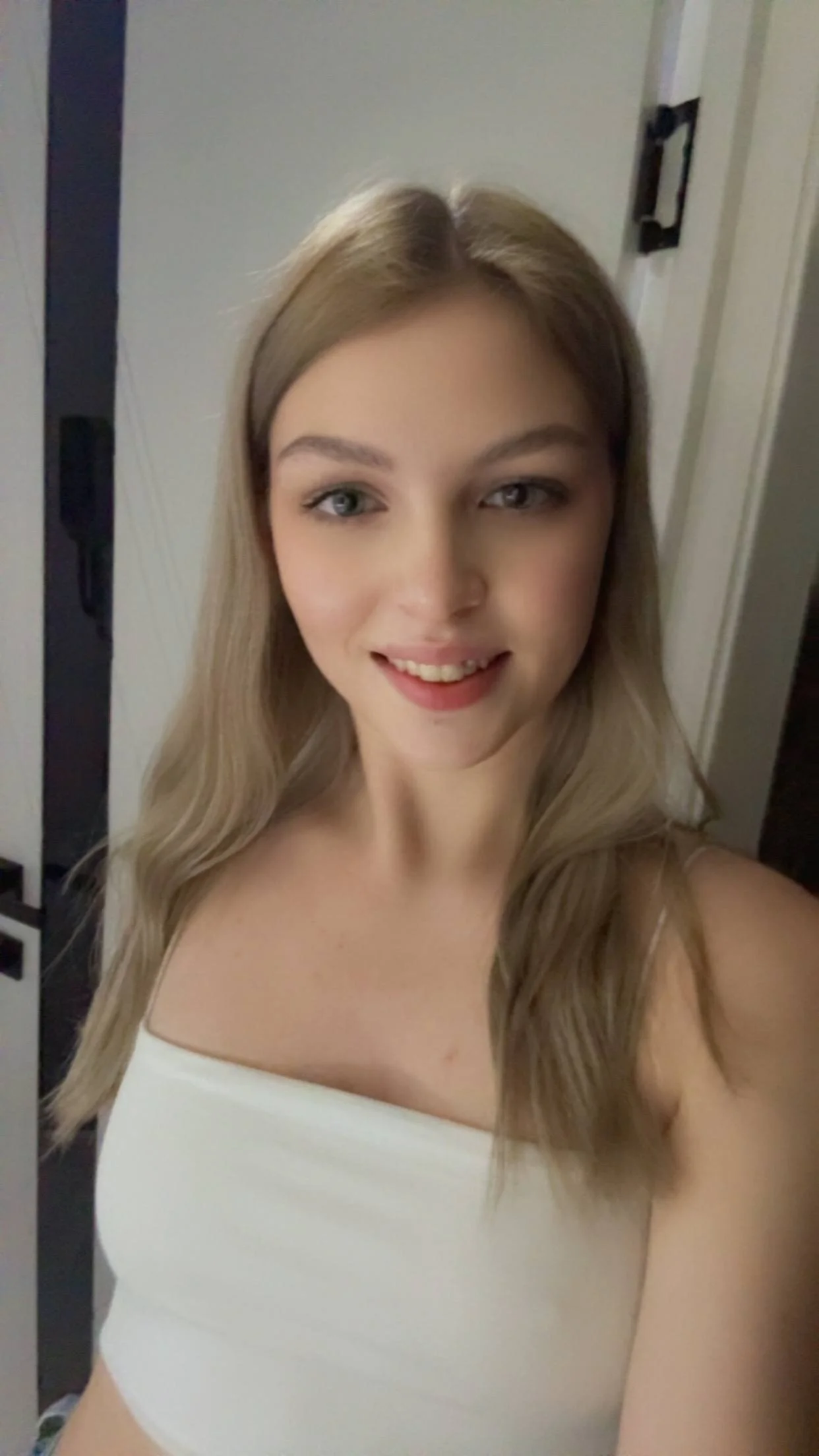 XXX Porn Photo of Nude CynthiaaStone 8