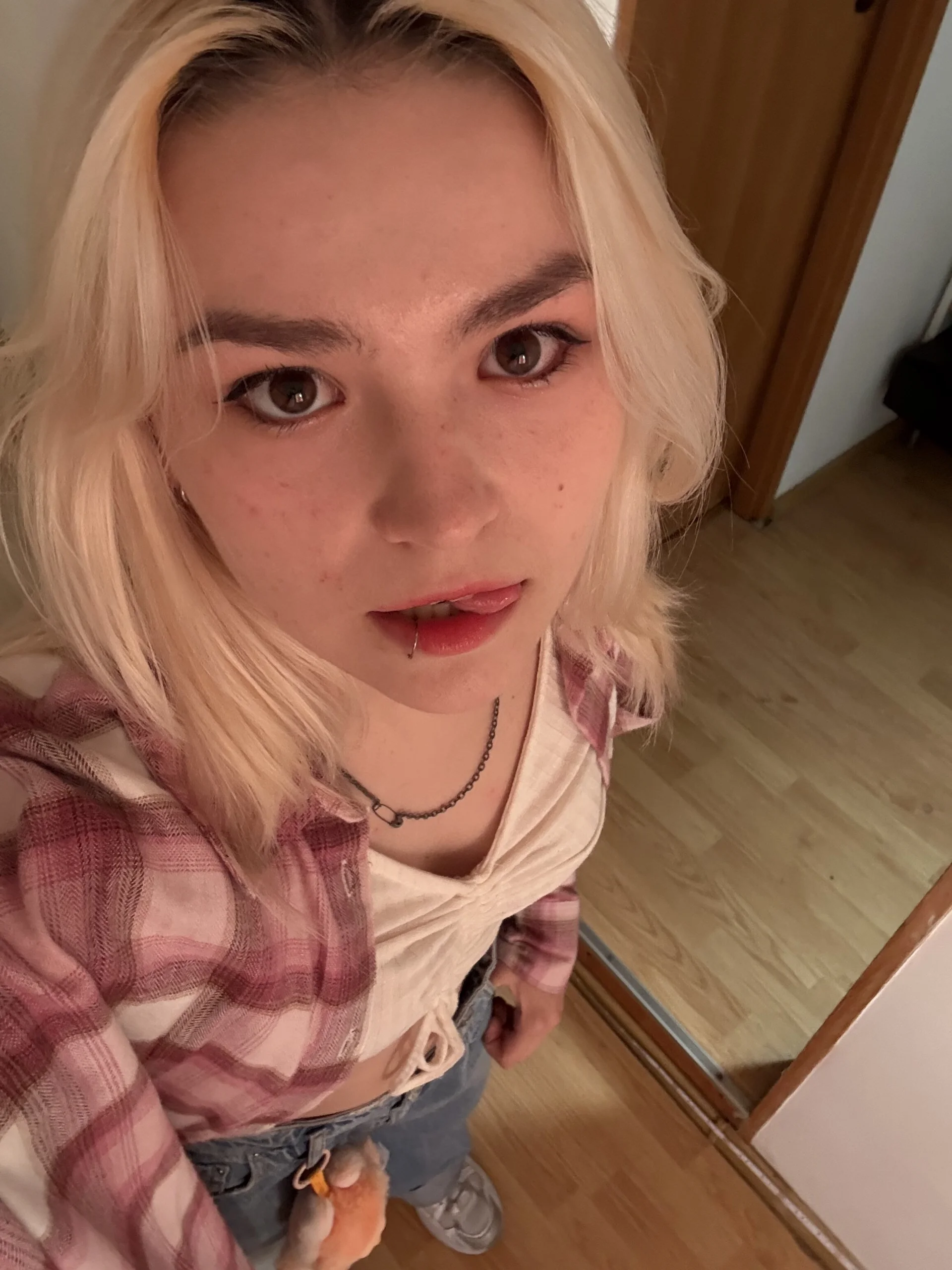 XXX Porn Photo of Nude SweetLilyxo 6