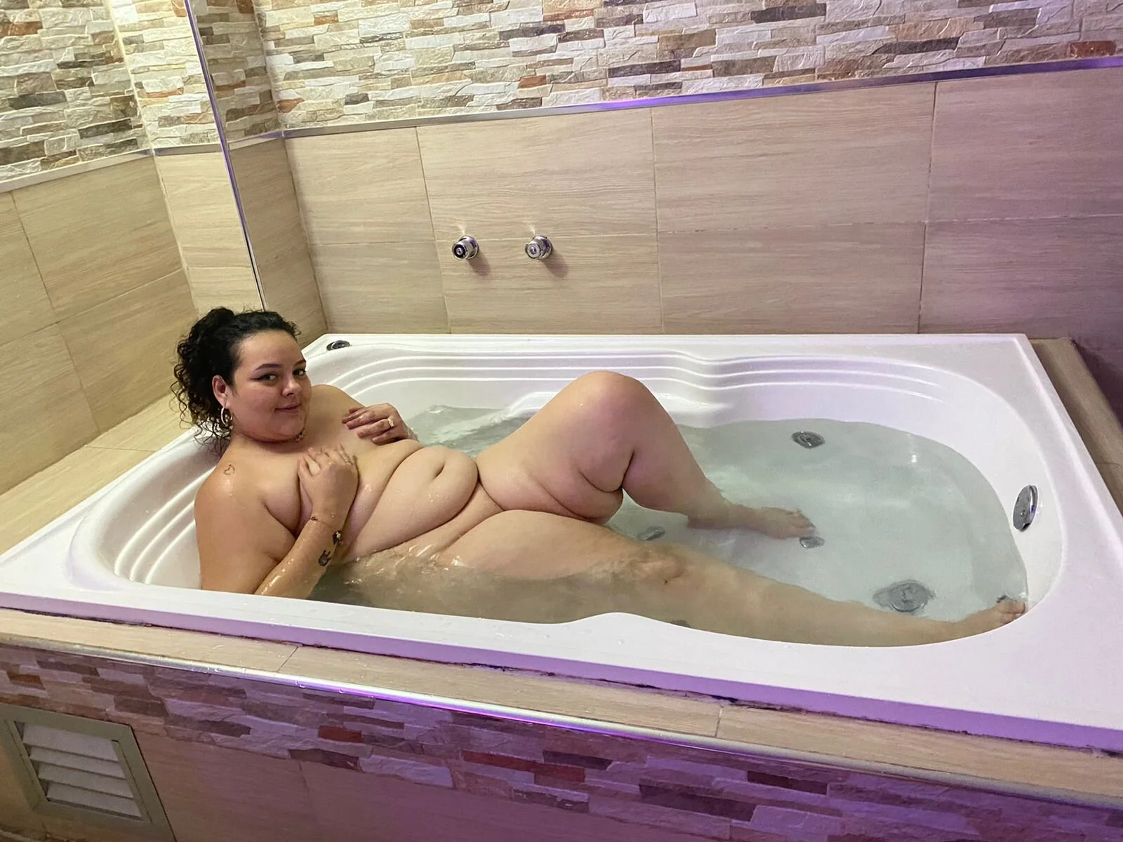 XXX Porn Photo of Nude emma_hoot1 68