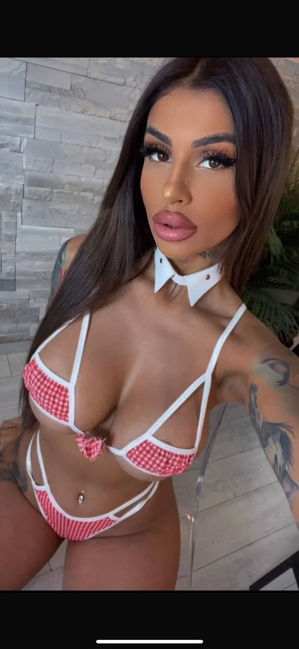 XXX Porn Photo of Nude ArielleeX 4