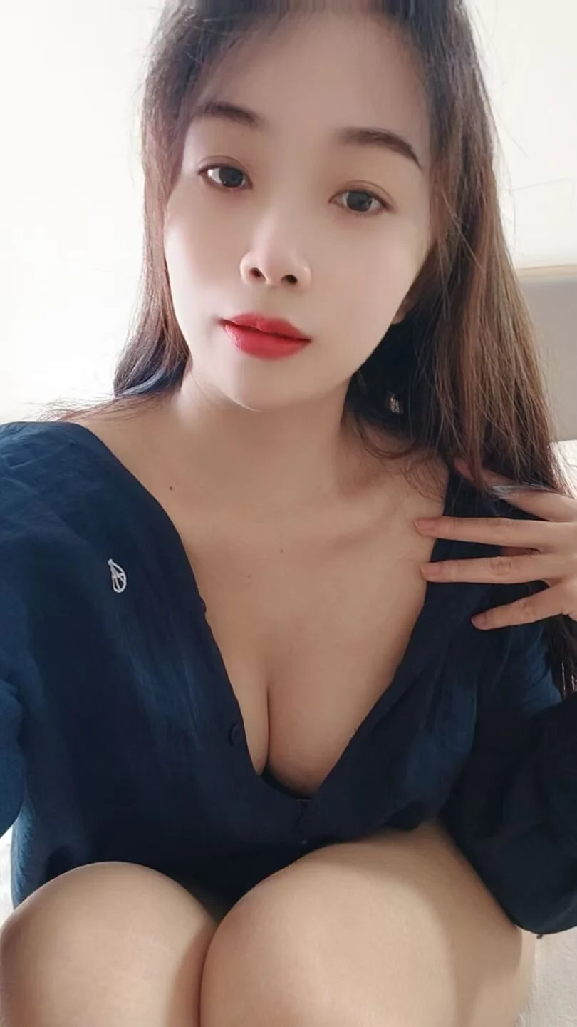 XXX Porn Photo of Nude xinxinchuxin661 2