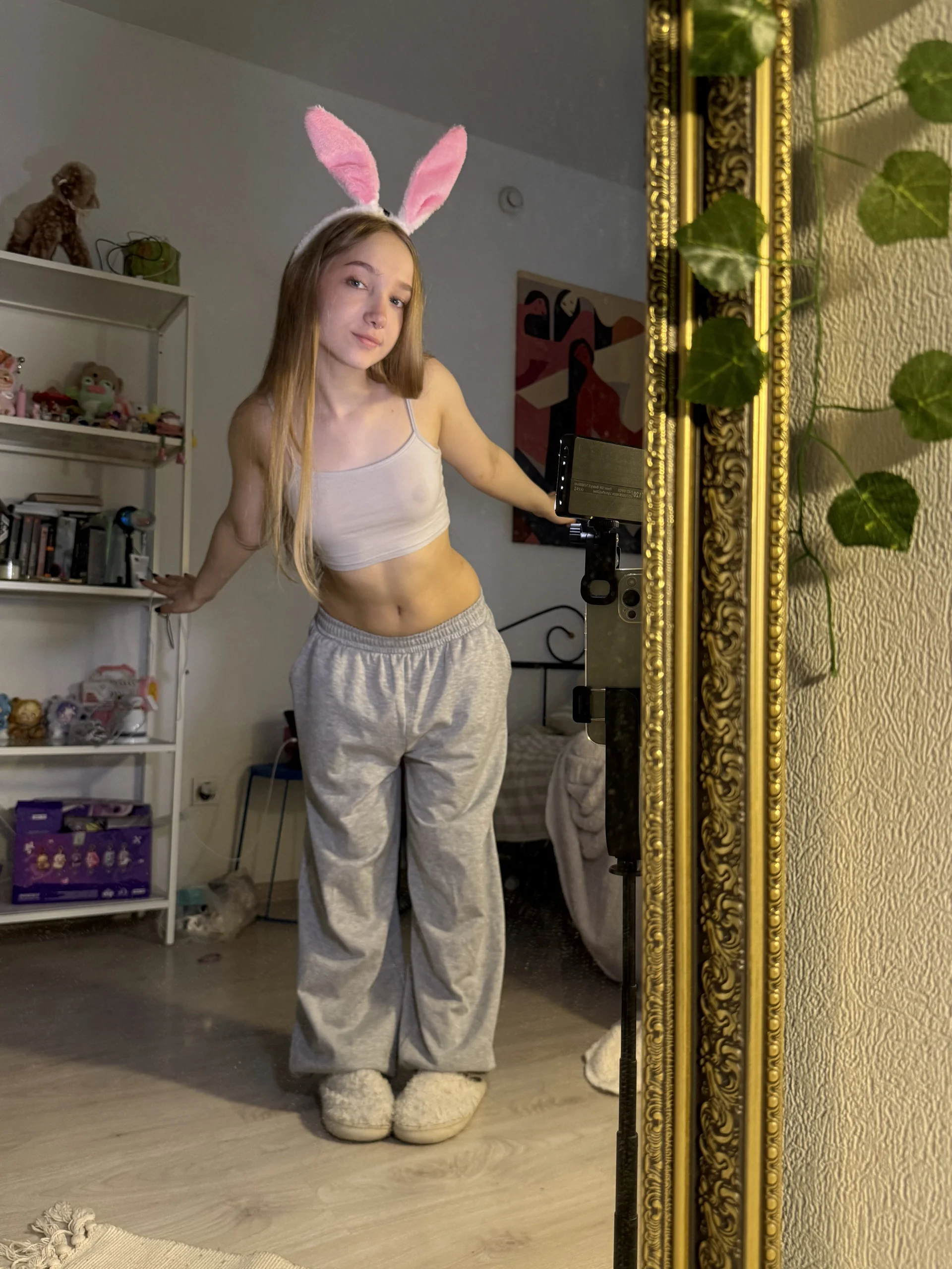 XXX Porn Photo of Nude bambi_lu 979