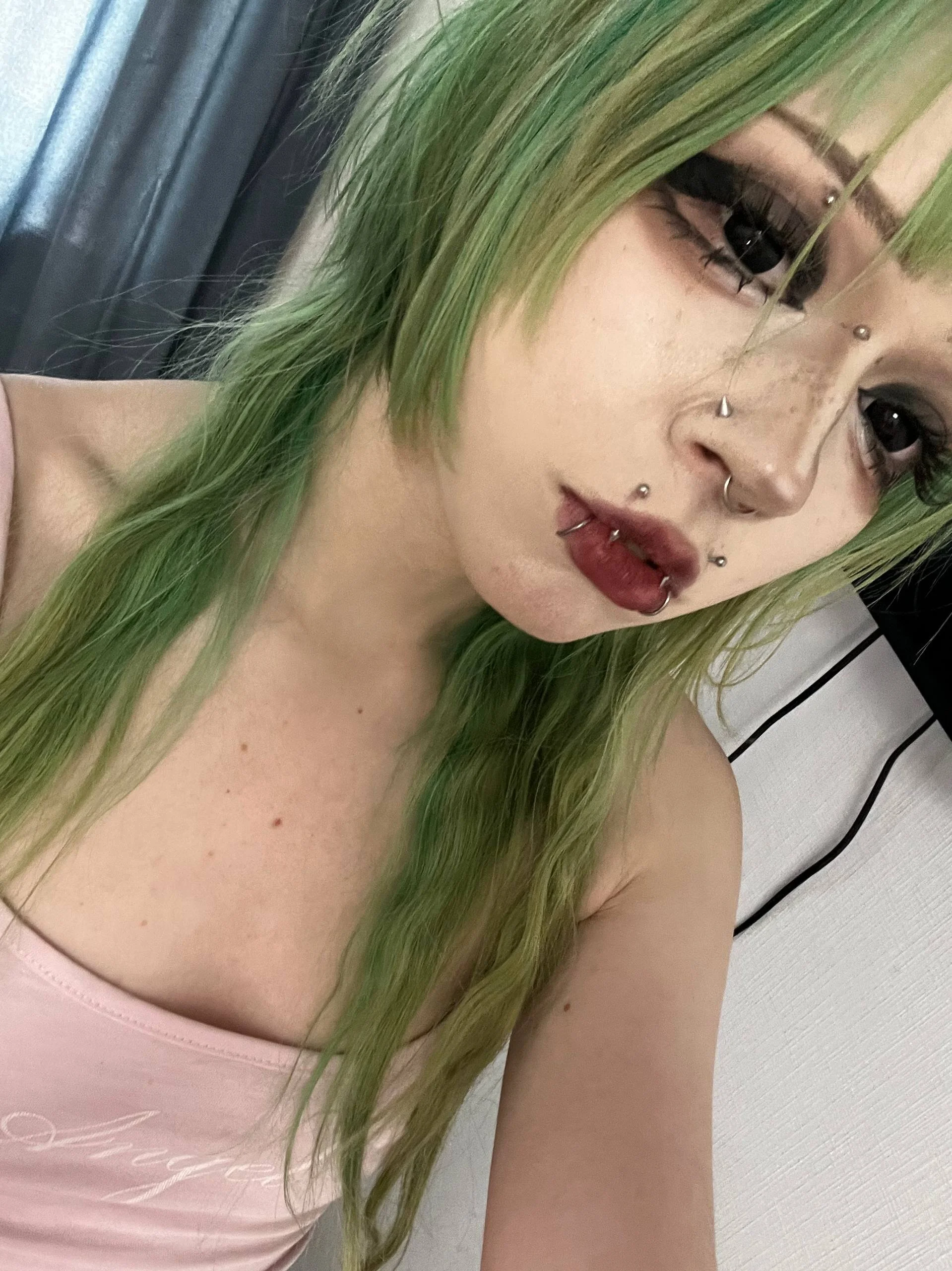 XXX Porn Photo of Nude mollycutiestar 2