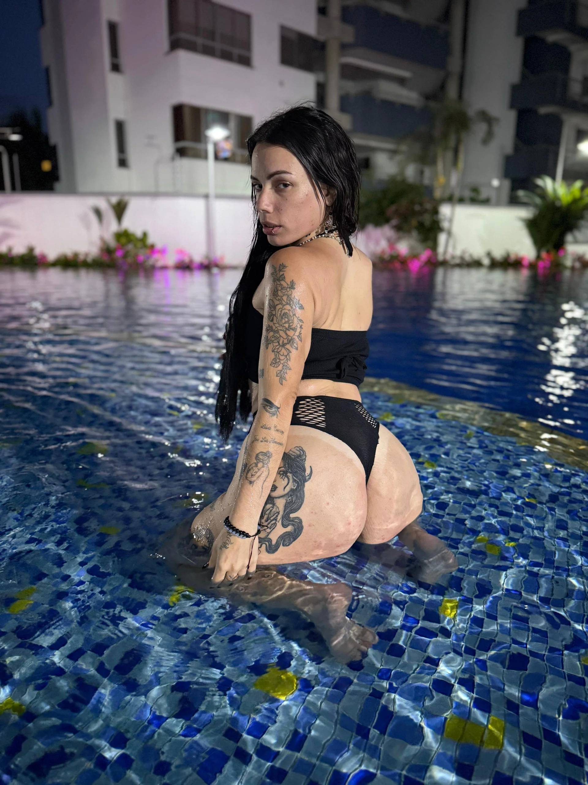 XXX Porn Photo of Nude Elisahc420 9