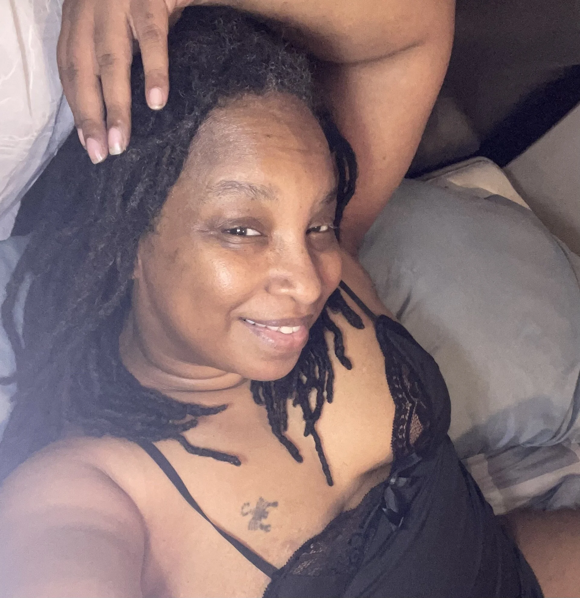 XXX Porn Photo of Nude Black_Pearl70 21